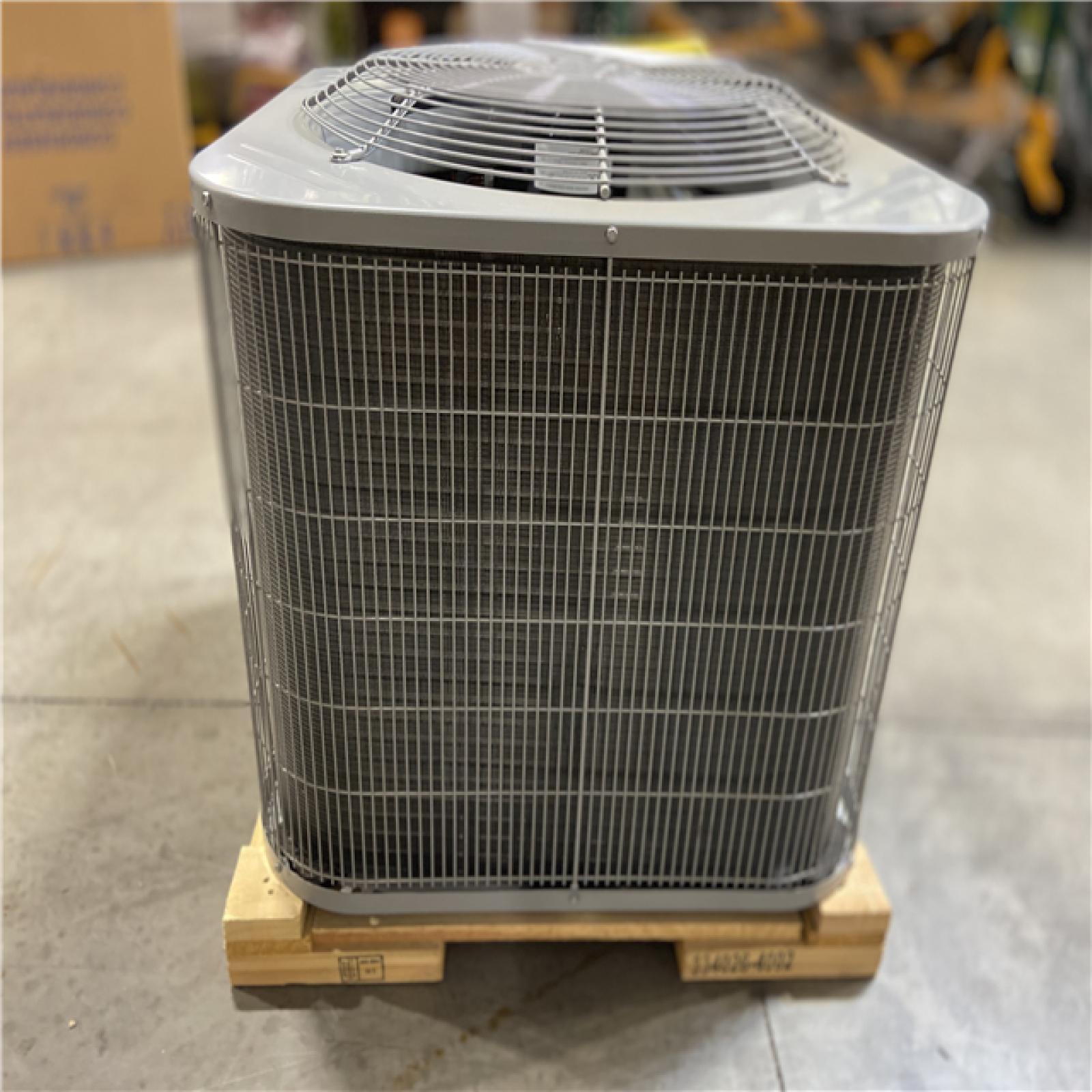 DALLAS LOCATION - Smartcomfort® by Carrier 2.5 Ton 14.3 Seer2 Heat Pump