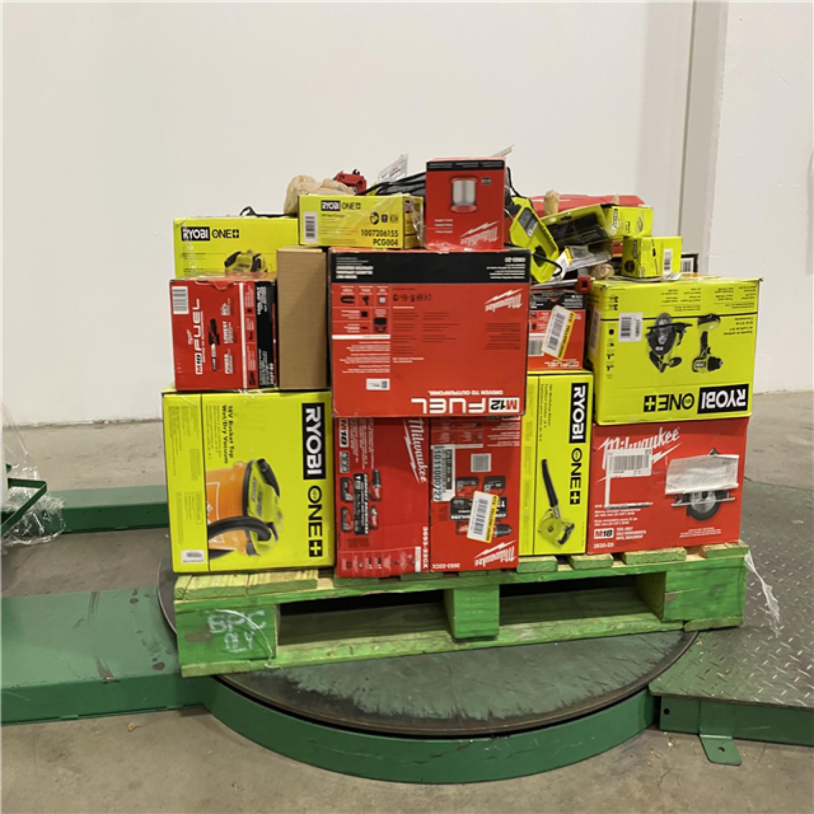 Dallas Location - As-Is Tool Pallet