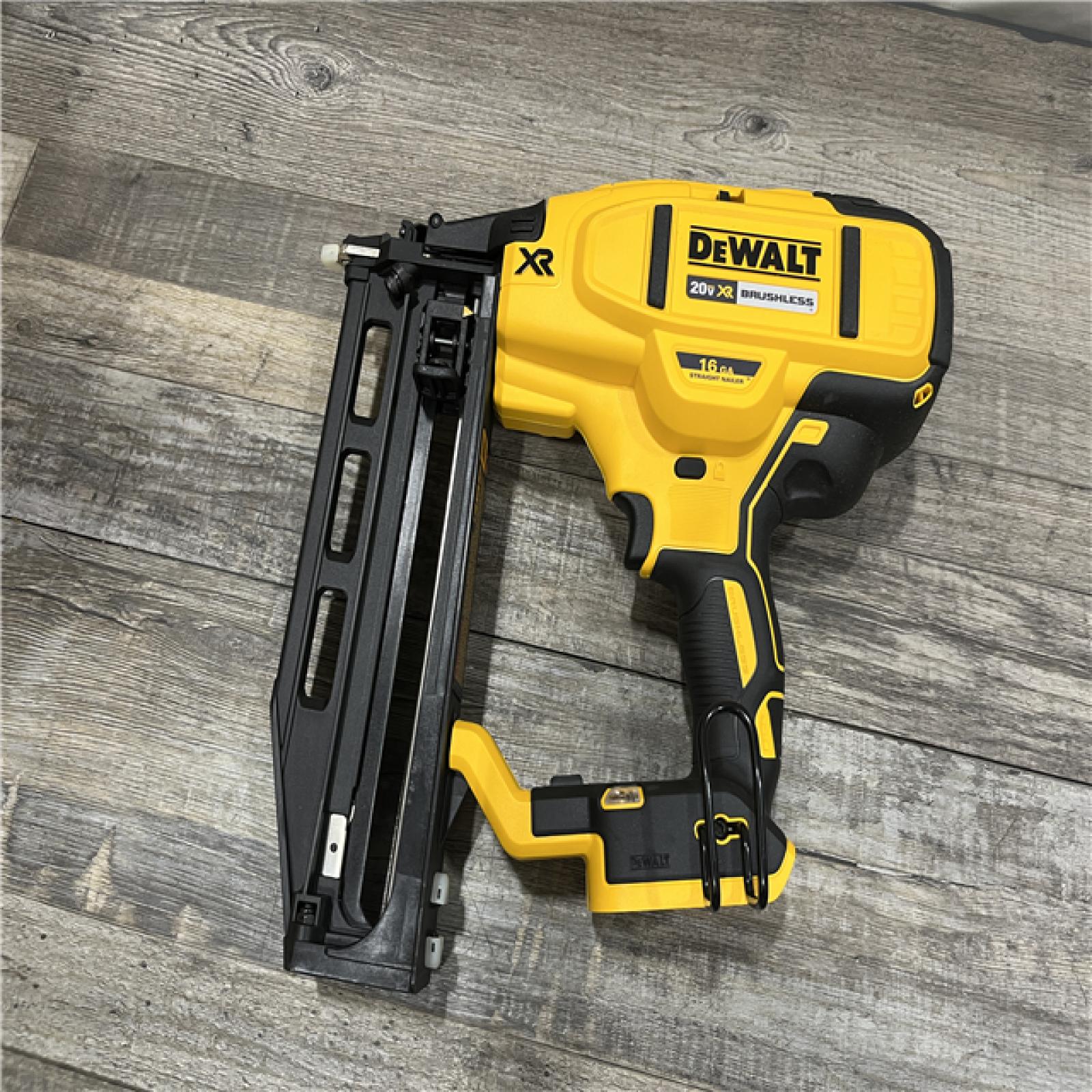 AS-IS DEWALT 20V MAX XR 16-Gauge Lithium-Ion Cordless Finish Nailer (Tool Only)