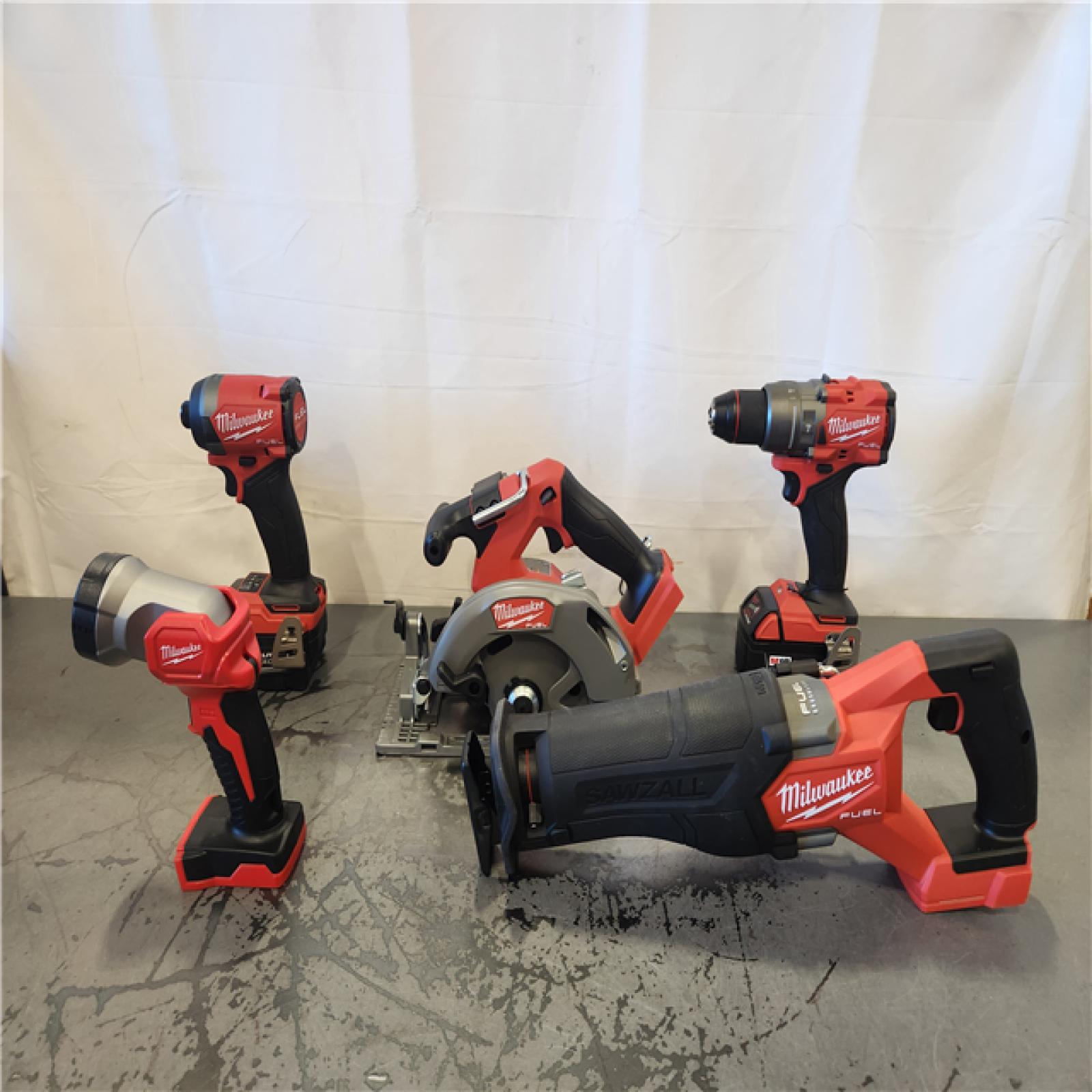 AS-IS- Milwaukee M18 Fuel 18 V 5 Amps Cordless Brushless 5 Tool