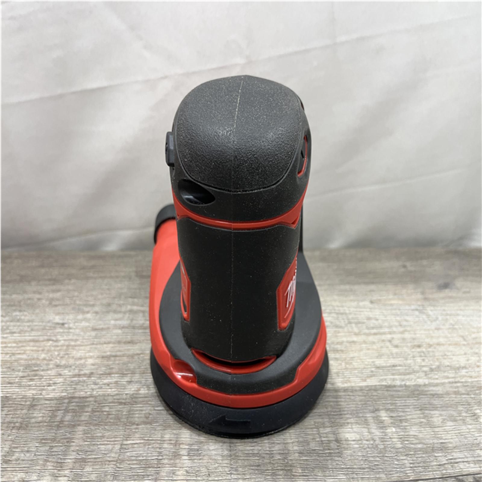 AS-IS Milwaukee 18V Lithium-Ion Cordless 5 in. Random Orbit Sander (Tool-Only)