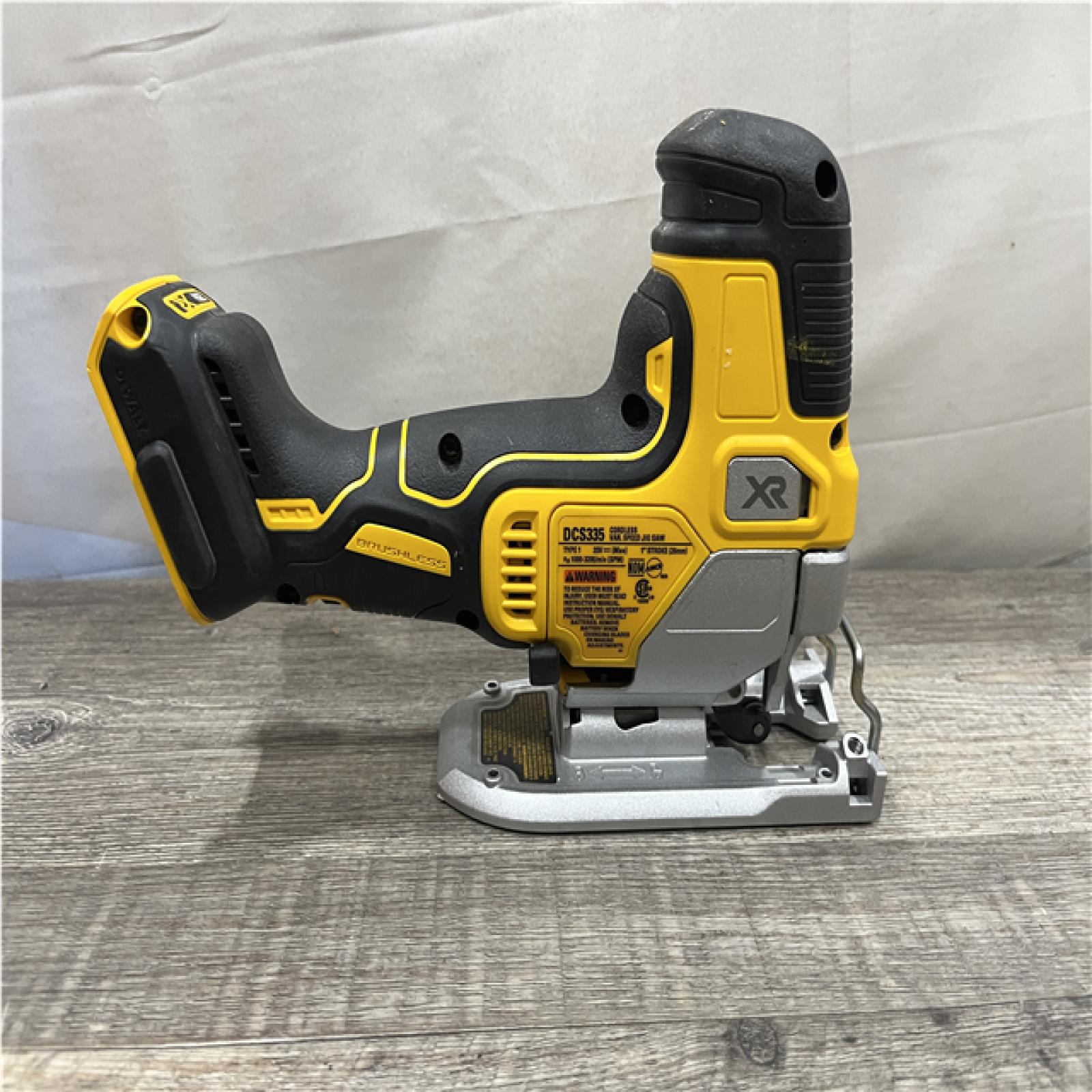 AS-IS DEWALT 20V MAX XR Cordless Barrel Grip Jigsaw (Tool Only)