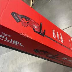 NEW - Milwaukee FUEL 18V 30 in. Brushless Cordless Battery Powered Hedge Trimmer Kit