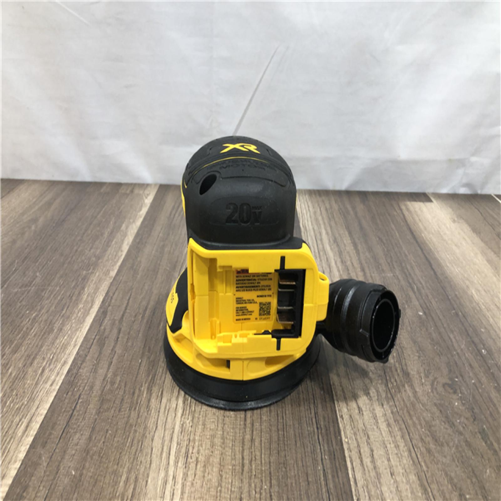 AS-IS DEWALT 20V MAX XR Cordless Brushless 5 in. Random Orbital Sander (Tool Only)