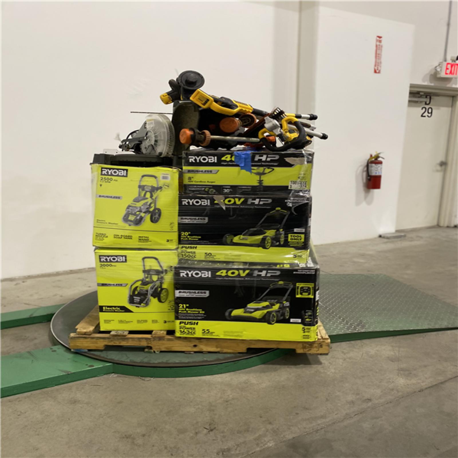 Dallas Location - As-Is Tool Pallet