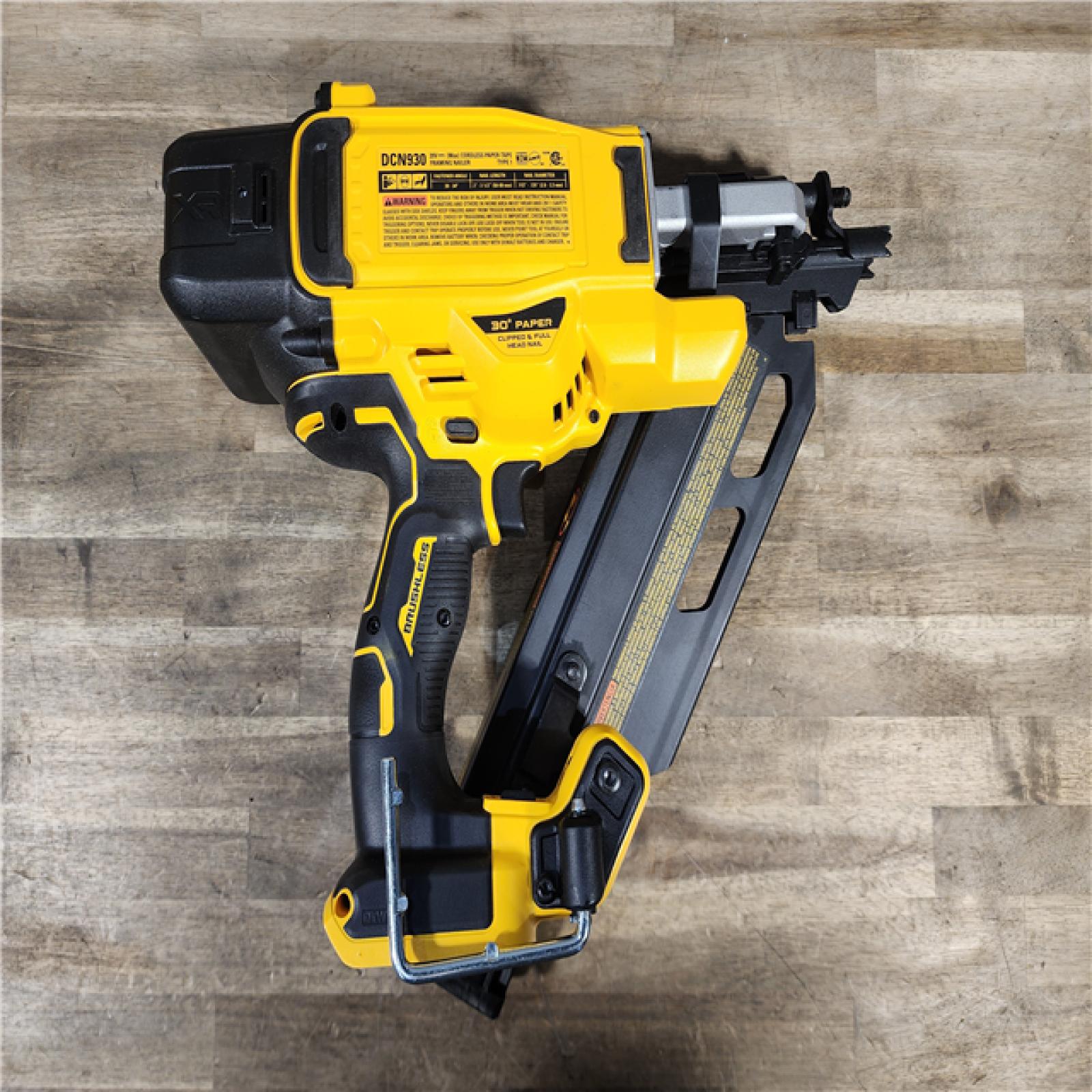 HOUSTON LOCATION - AS-IS DEWALT 20-Volt 30° Cordless Framing Nailer (Tool-Only)
