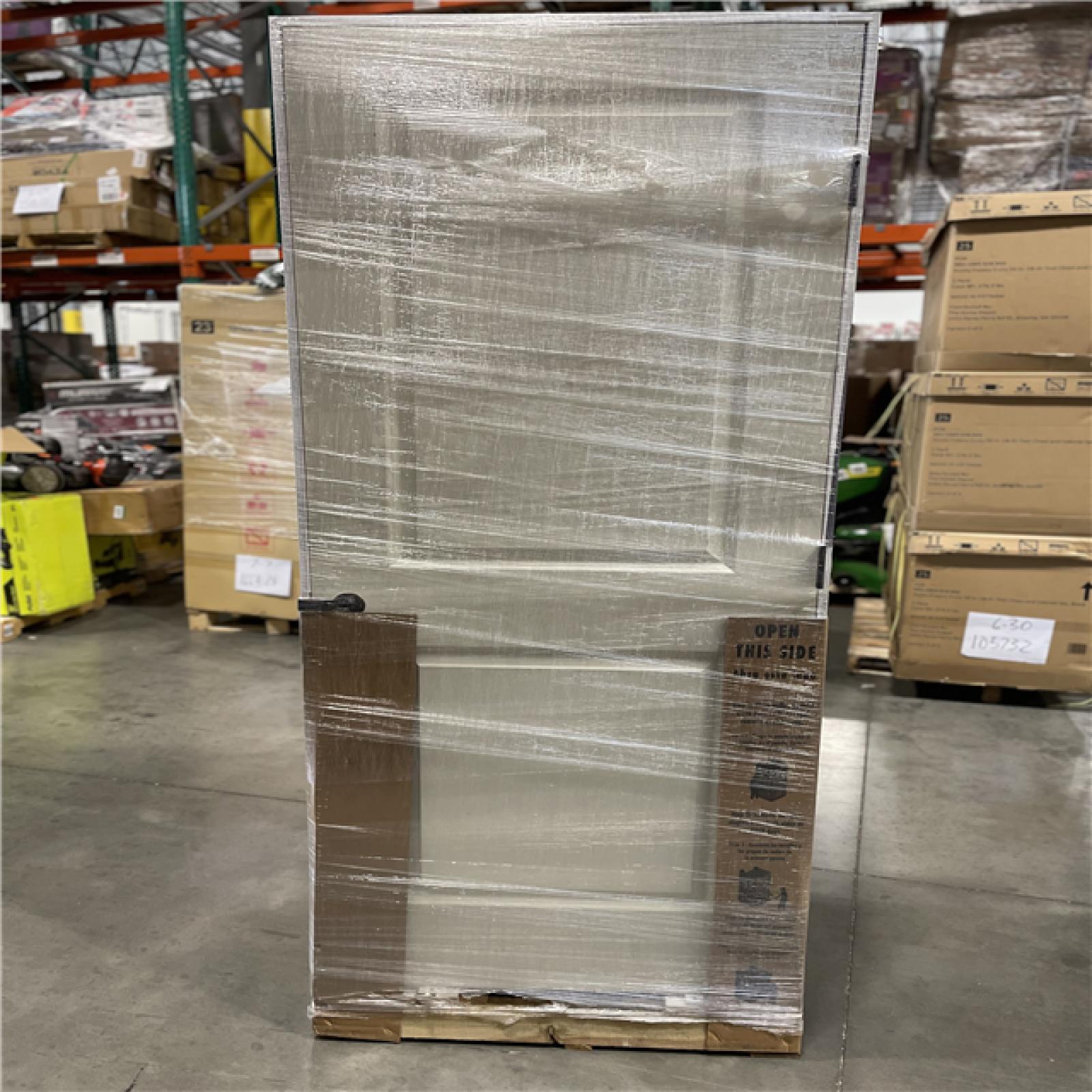 DALLAS LOCATION - 32 in. x 80 in. LH 2P Squaretop Hollow Core White Primed Composite Smooth Single Prehung Interior Door w/Bronze Hinges PALLET-(5 UNITS)
