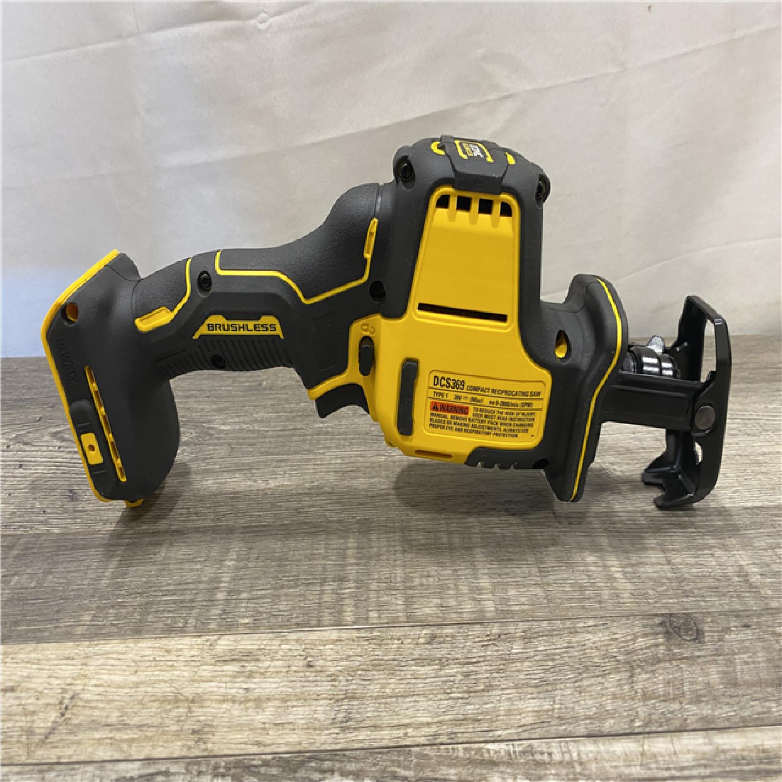 AS-IS DEWALT ATOMIC 20V MAX Cordless Brushless Compact Reciprocating Saw (Tool Only)