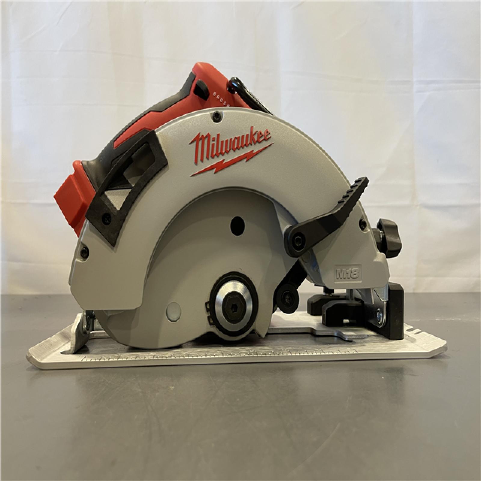 AS-IS - Milwaukee M18 4 Tool Combo Kit