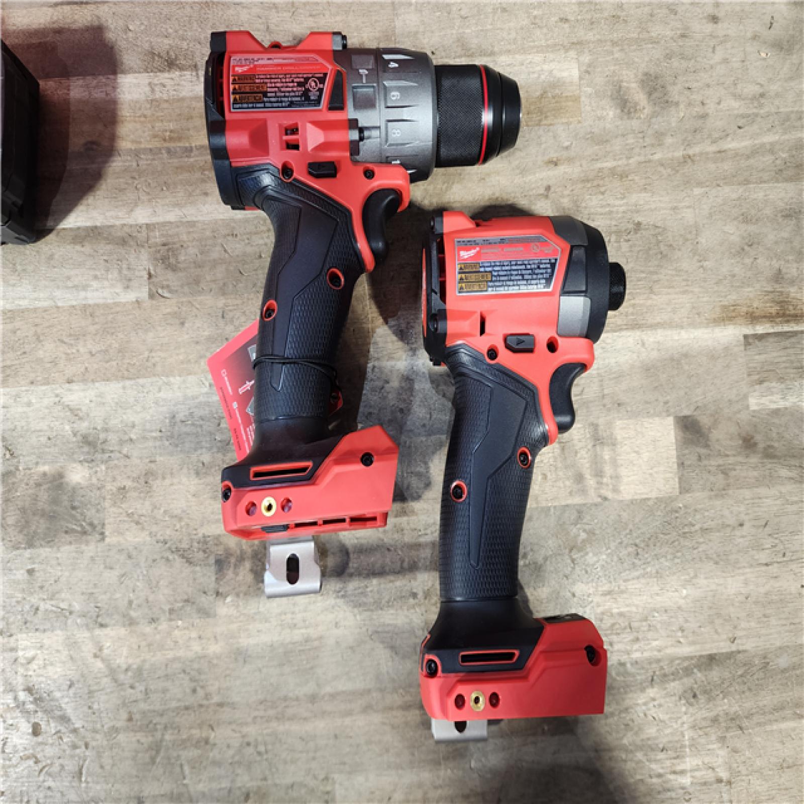 HOUSTON LOCATION - AS-IS (APPEARS LIKE NEW) MILWAUKEE FUEL 18V Lithium-Ion Brushless Cordless Hammer Drill and Impact Driver Combo Kit