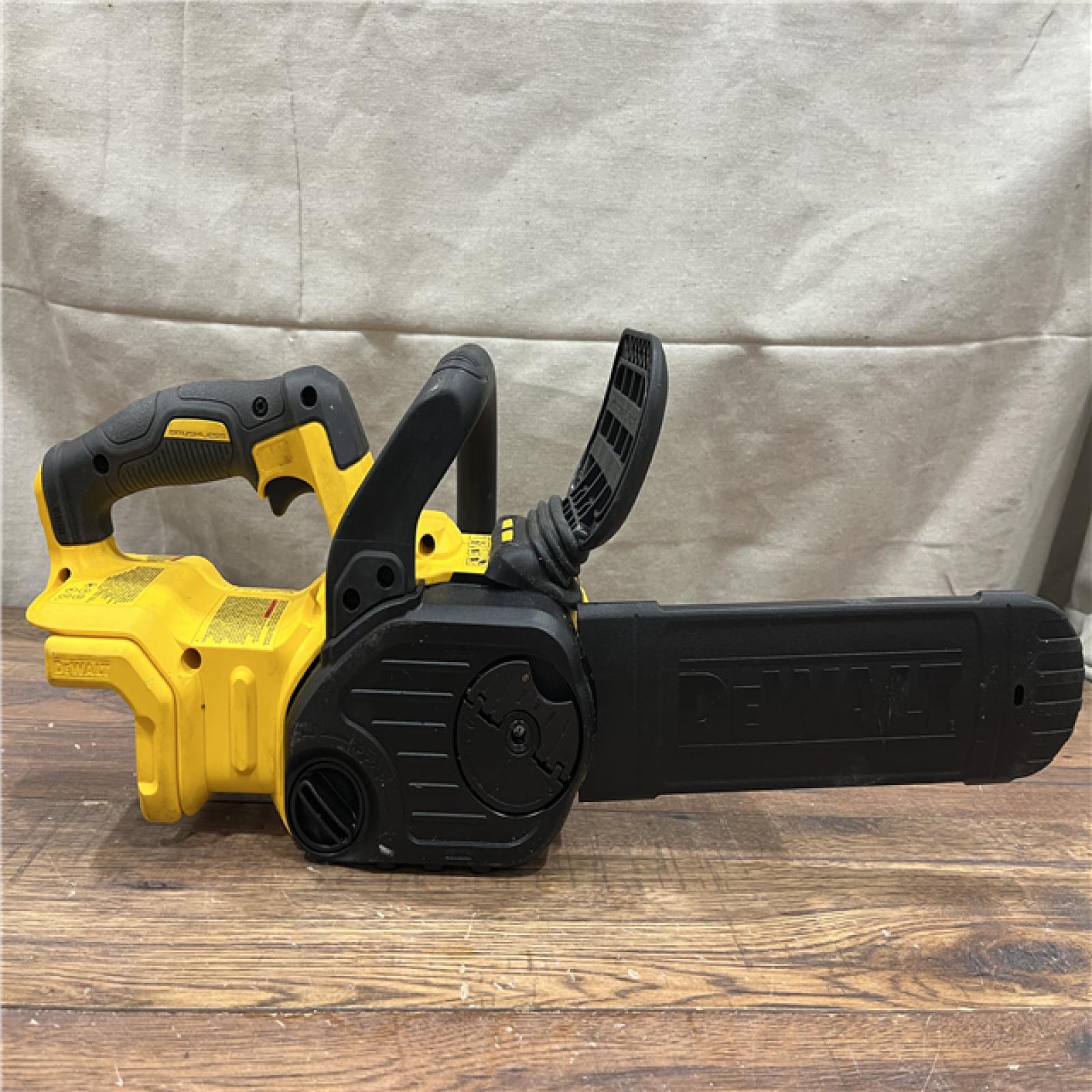 AS-IS DeWalt 20V MAX Compact 12 Brushless Chainsaw (Bare Tool) DCCS621B