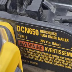 AS-IS DEWALT 20V MAX XR Cordless 2-1/2 in. 15-Gauge Finish Nailer Kit