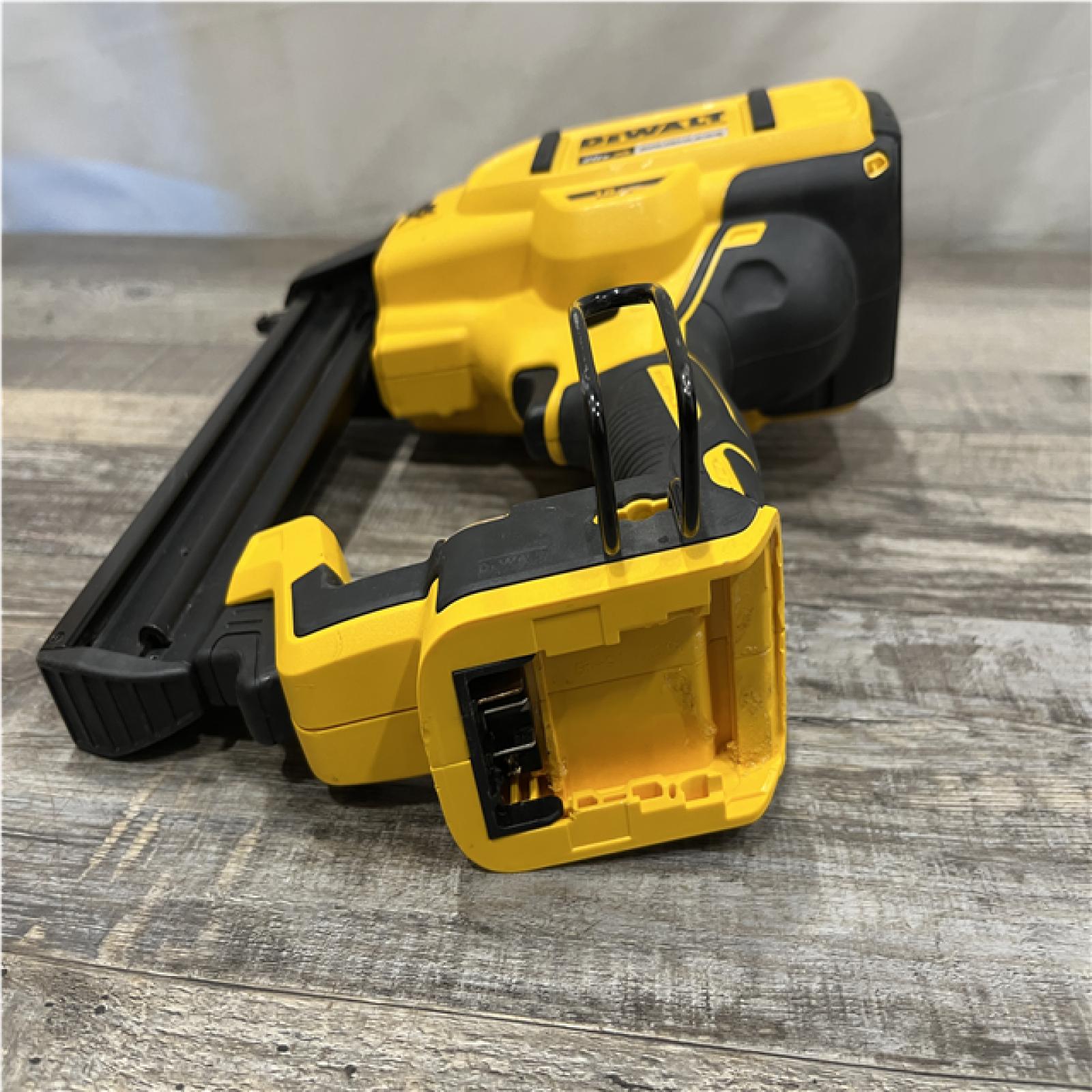 AS-IS DEWALT Cordless 18-Gauge Narrow Crown Stapler (Tool Only)