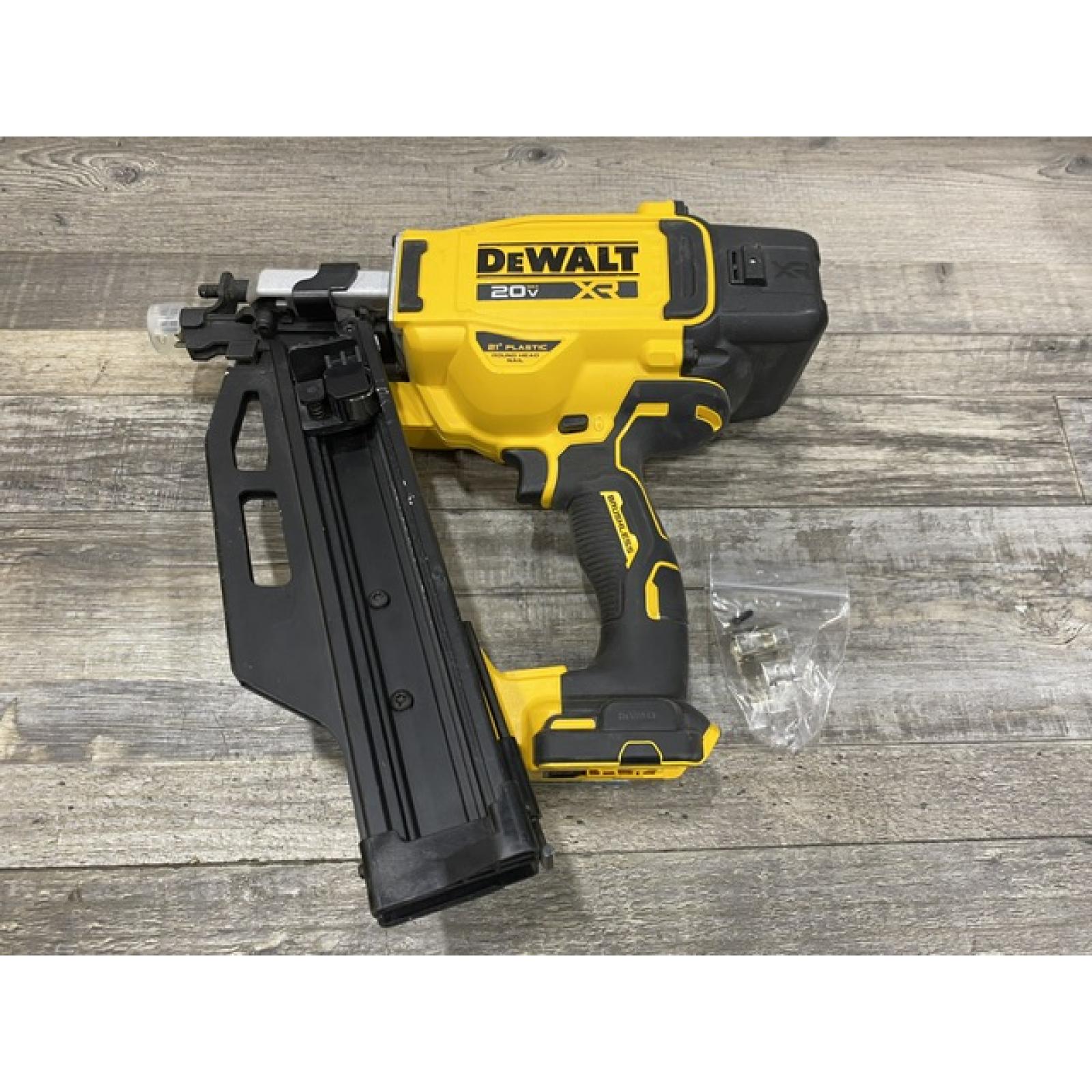 AS-IS DEWALT 20-Volt 21° Cordless Framing Nailer (Tool-Only)