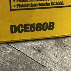NEW - DEWALT 20V MAX Cordless 300-600 ml Sausage Pack Adhesive Gun (Tool Only)