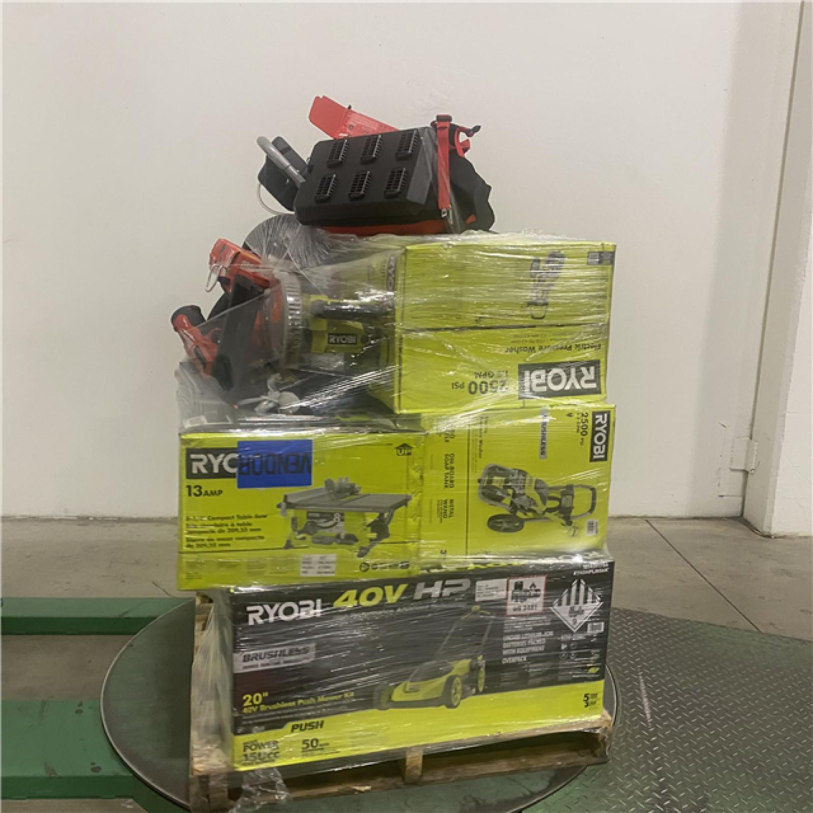 Dallas Location - As-Is Tool Pallet