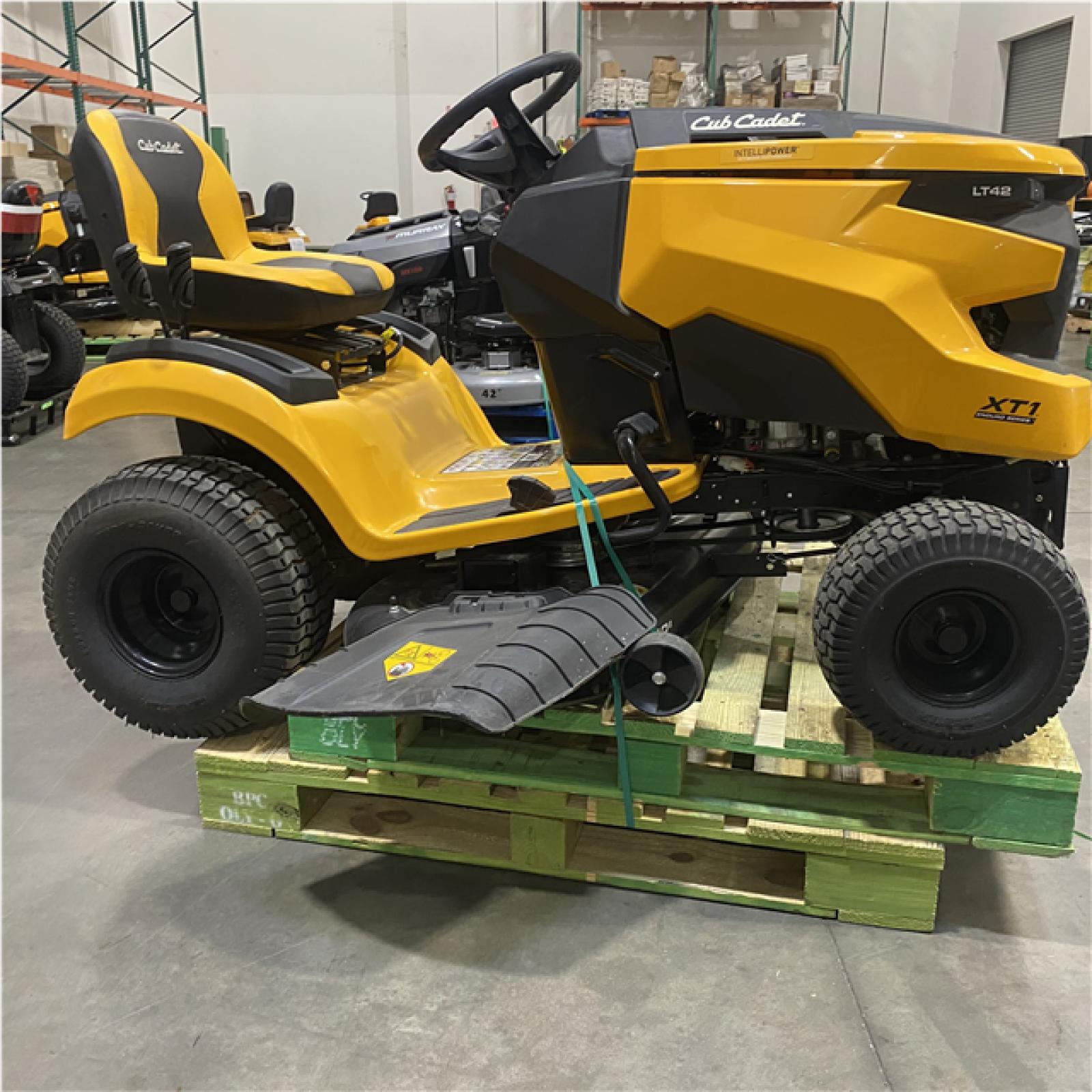 Dallas Location - As-Is Cub Cadet XT1 LT42 Intellipower Lawn Mower Tractor
