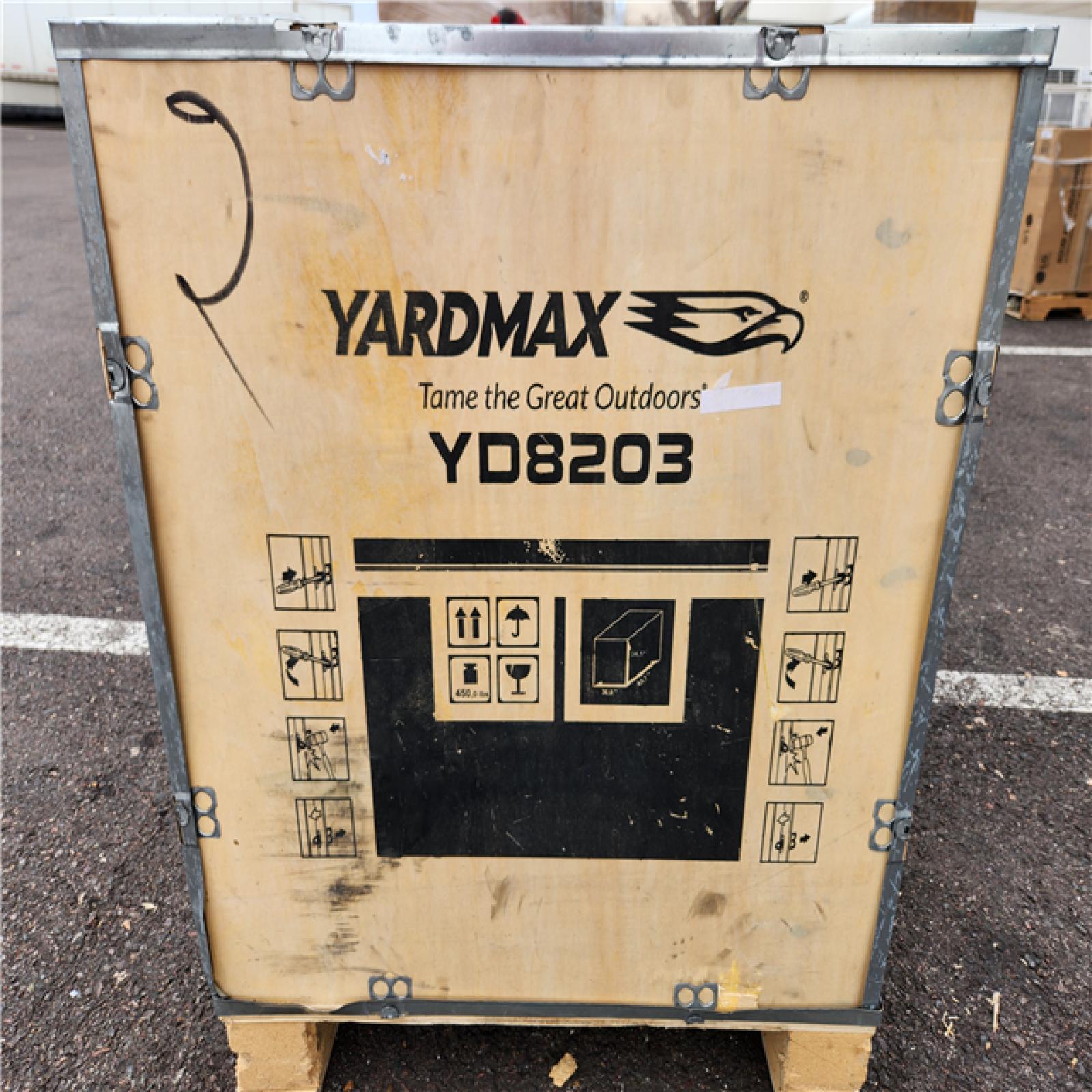 Phoenix Location NEW YARDMAX YD8203 Track Barrow - Flatbed, 660lb. Capacity, Briggs CR950, 6.5 hp, 208cc