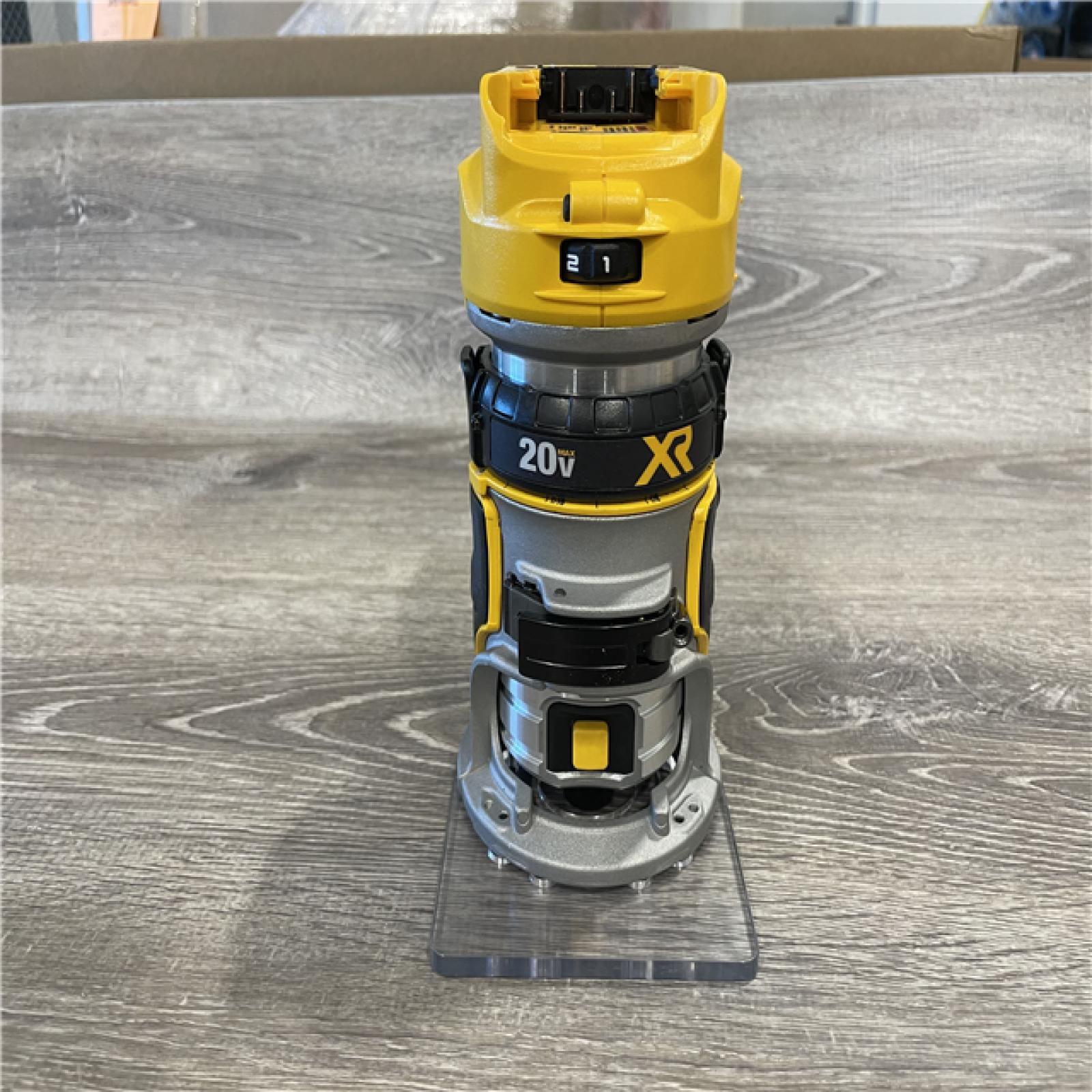 AS-IS DEWALT 20V MAX XR Cordless Brushless Fixed Base Compact Router (Tool Only)