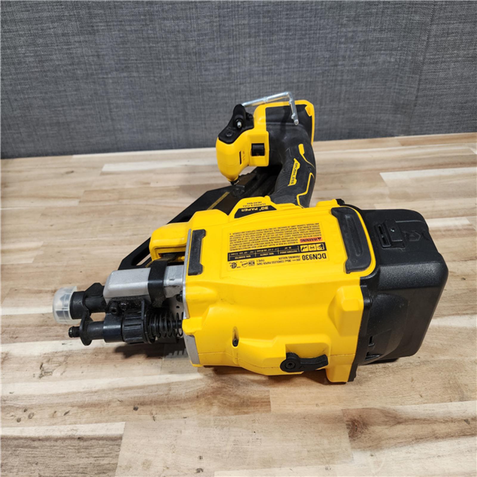 HOUSTON LOCATION - AS-IS DEWALT 20V 30 Degree Cordless Framing Nailer (Tool-Only)