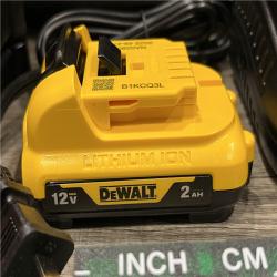 AS-IS DEWALT 12V MAX Lithium-Ion 100 ft. Green Self-Leveling 3-Beam 360 Degree Laser Level Kit