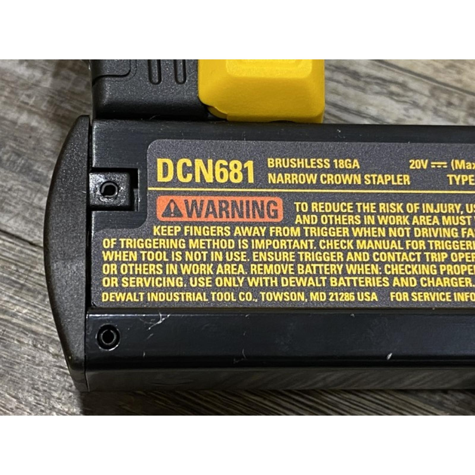 AS-IS DEWALT 20V MAX XR Lithium-Ion Cordless 18-Gauge Narrow Crown Stapler Kit