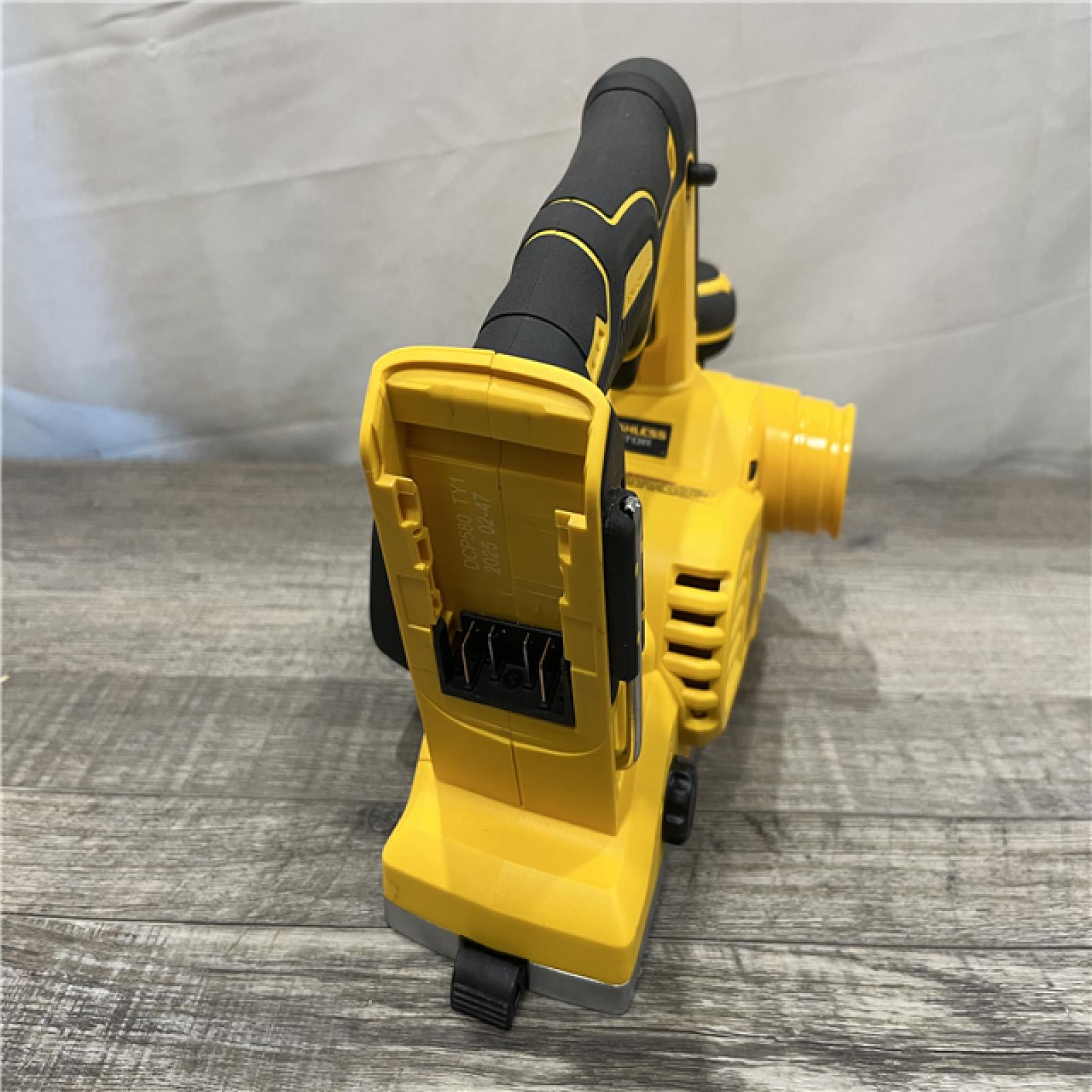 AS-IS DEWALT 20V MAX XR Cordless Brushless 3-1/4 in. Planer (Tool Only)