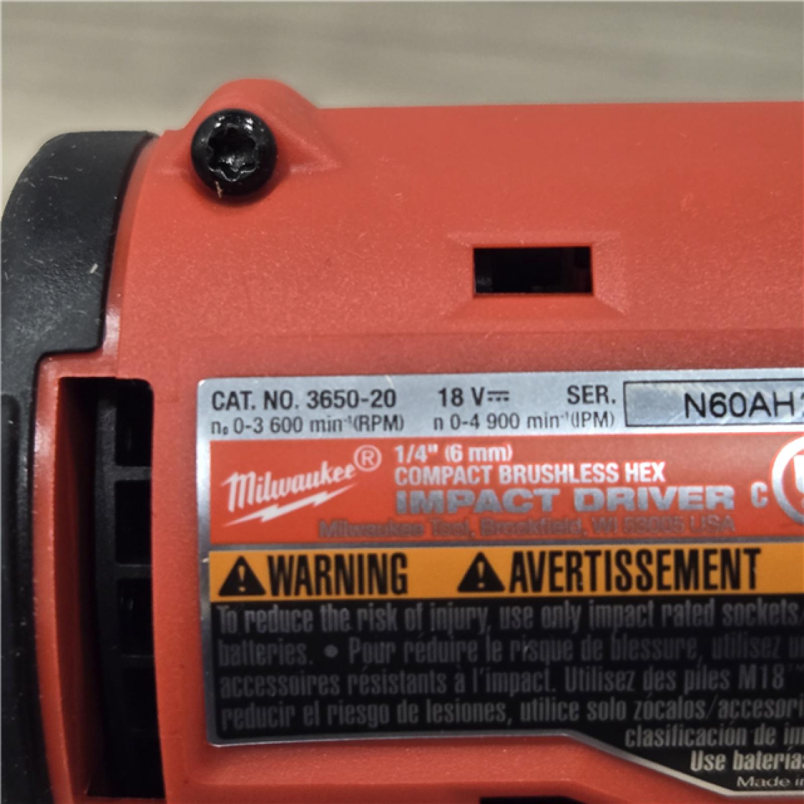 AS-IS Milwaukee M18 Compact 1/4  Hex Impact Driver Kit