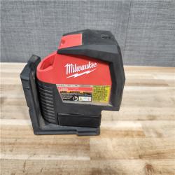 HOUSTON LOCATION - AS-IS Milwaukee 12-Volt Lithium-Ion Cordless Green 125 ft. Cross Line and Plumb Points Laser Level Kit