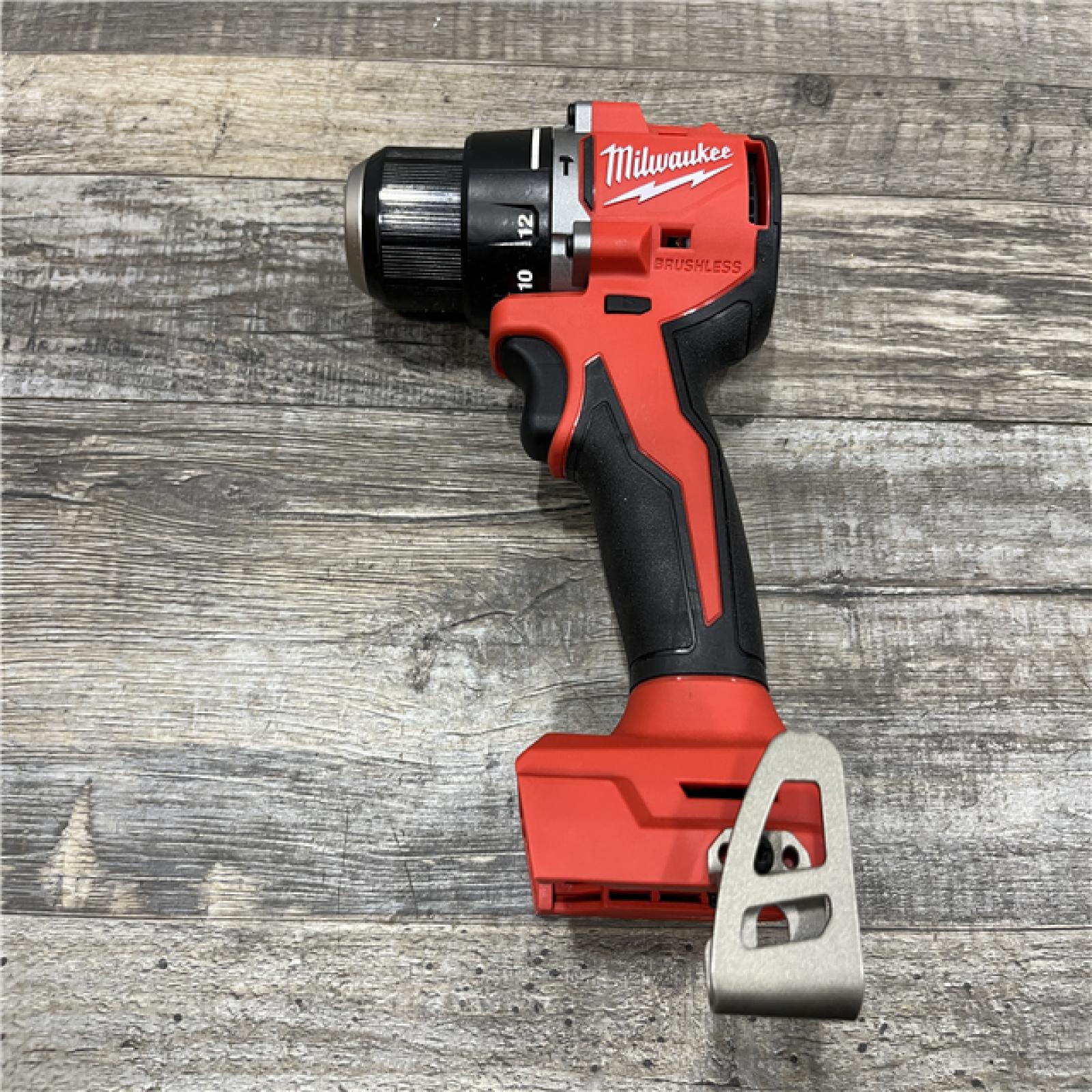 AS-IS Milwaukee 18V Lithium-Ion Brushless Cordless 1/2 in. Compact Hammer Drill/Driver Kit