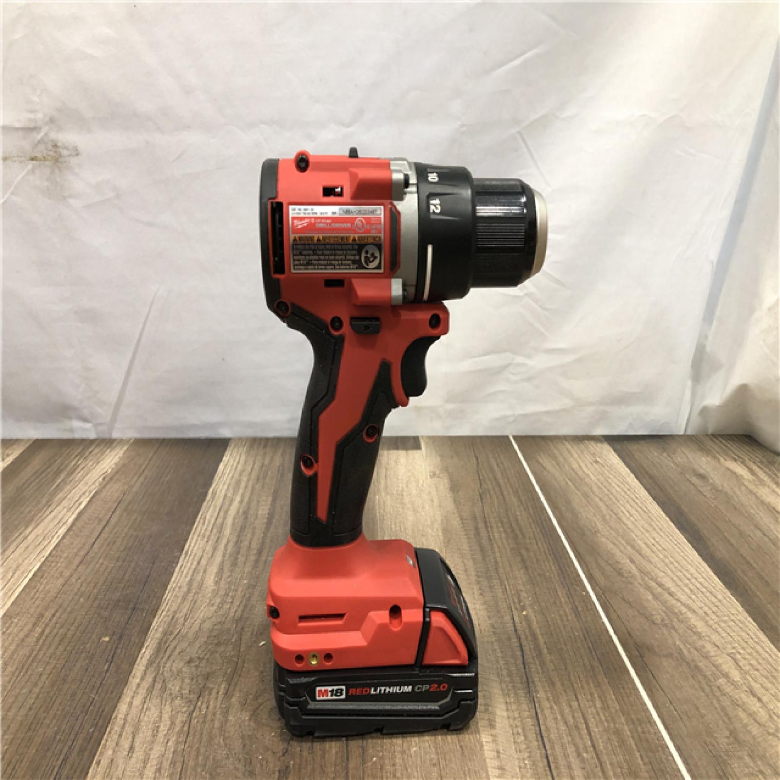 AS-IS Milwaukee 18V Lithium-Ion Brushless Cordless 1/2 in. Compact Drill/Driver with kit