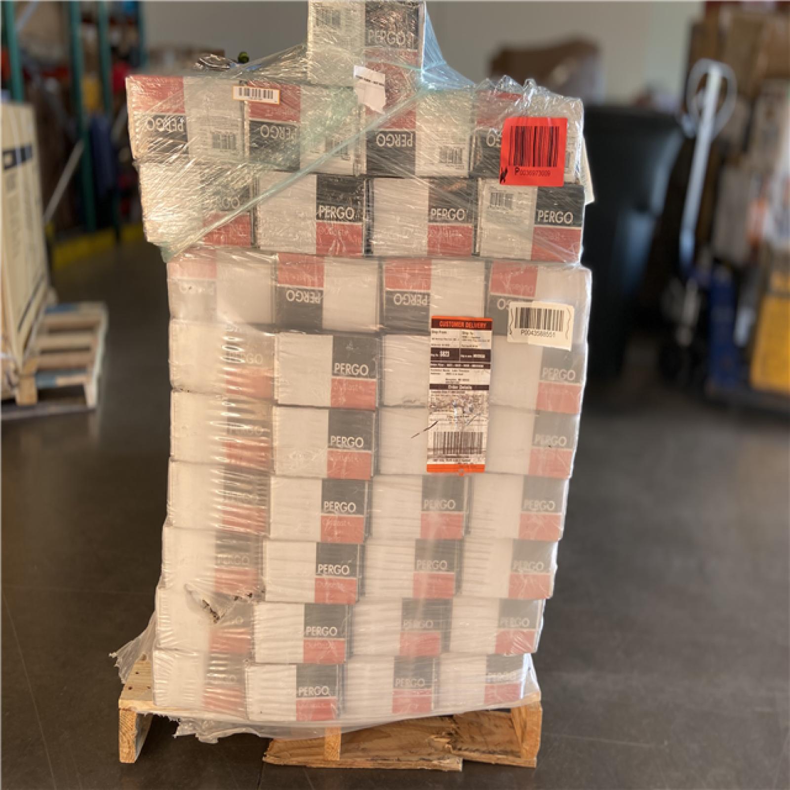 DALLAS LOCATION - Pergo Outlast+ Auburn Scraped Oak 12 mm T x 6.1 in. W Waterproof Laminate Wood Flooring (16.12 sq. ft./case) PALLET -(37 CASES)