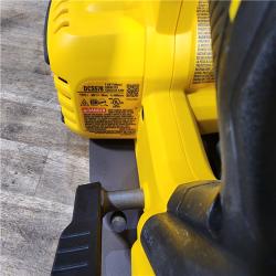HOUSTON LOCATION - AS-IS DeWALT Flexvolt Max 7-1/4  60V Brushless Circular Saw DCS578B (Bare Tool)