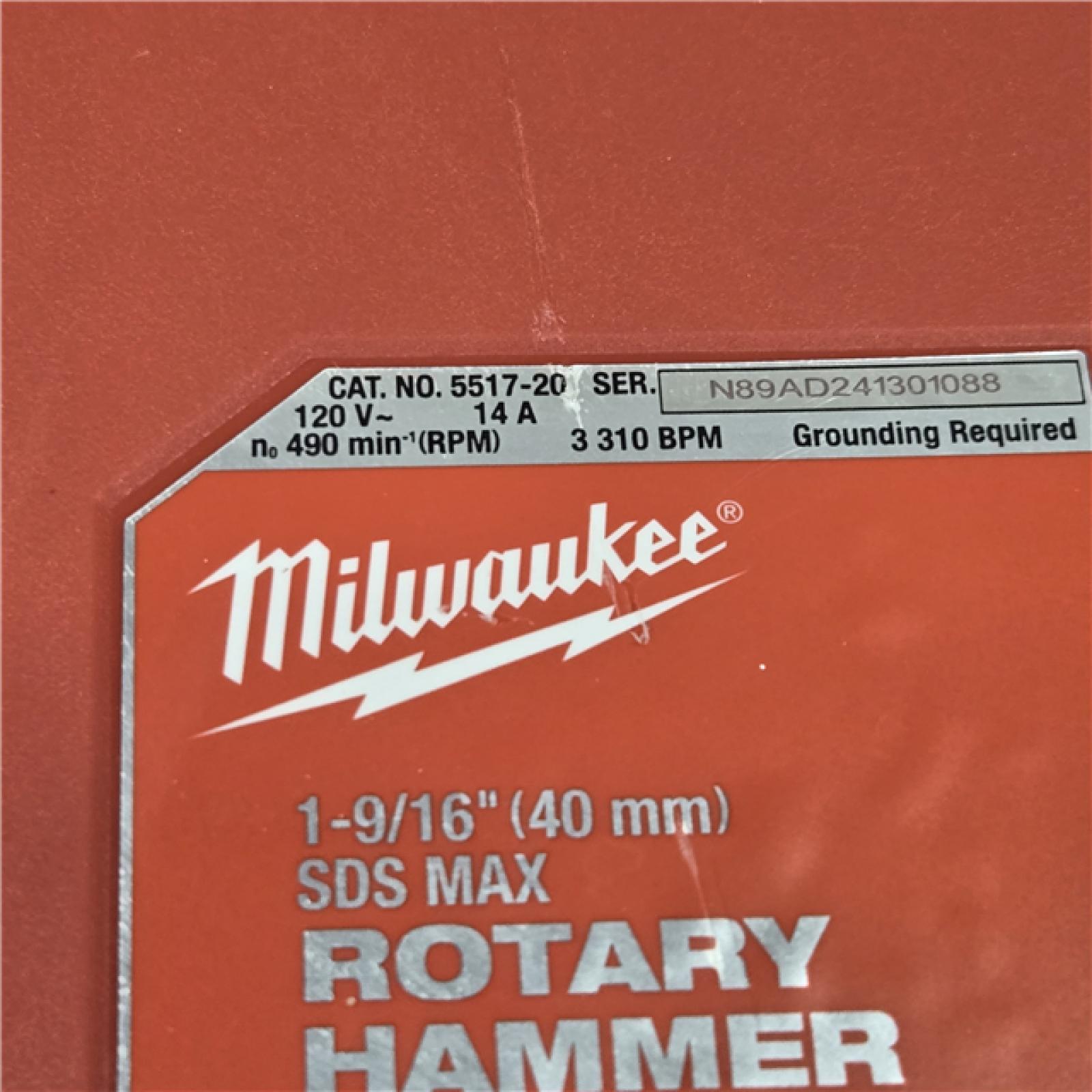 AS-IS Milwaukee 1-9/16 in. SDS-Max Rotary Hammer (Tool-Only)