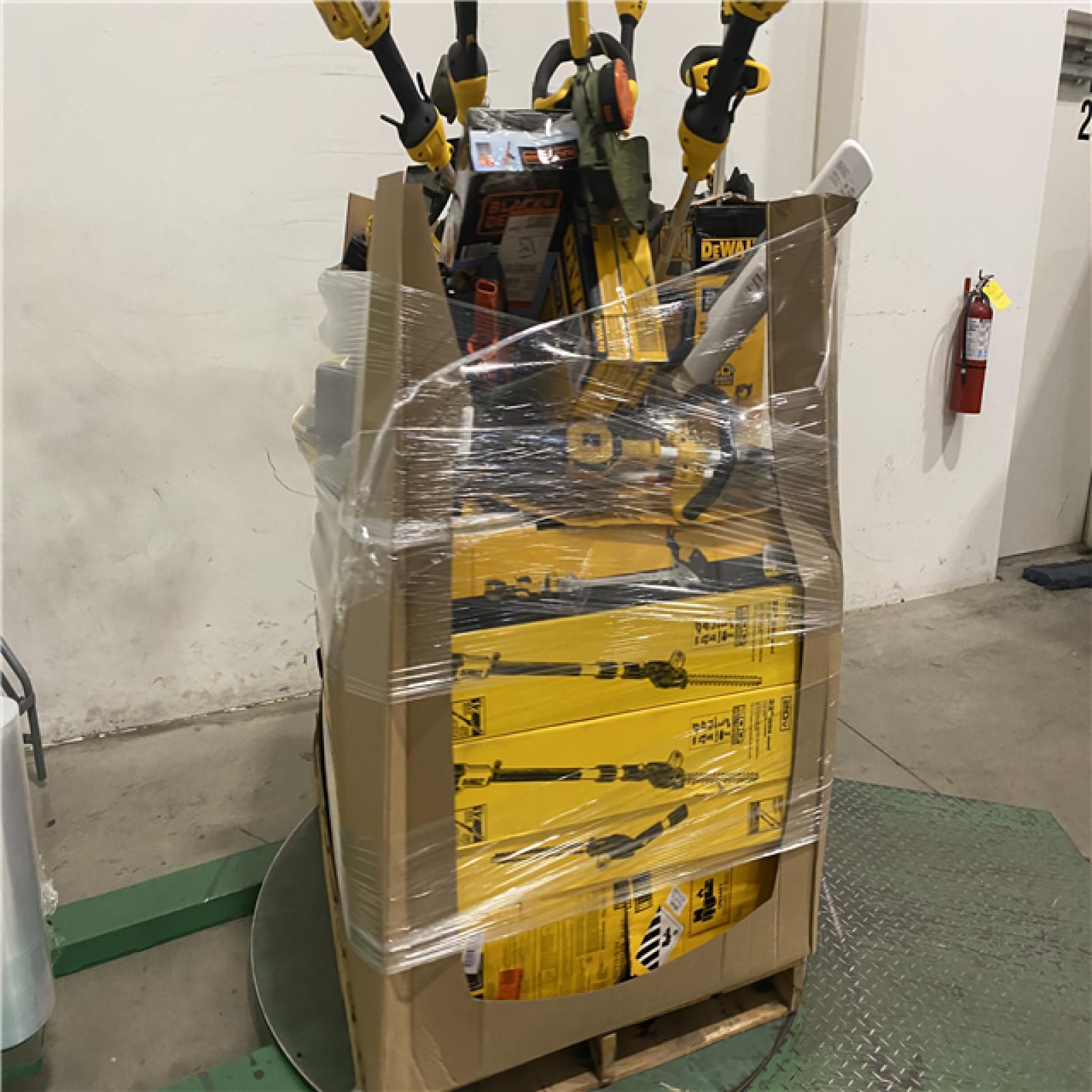 Dallas Location - As-Is DEWALT Tool Pallet