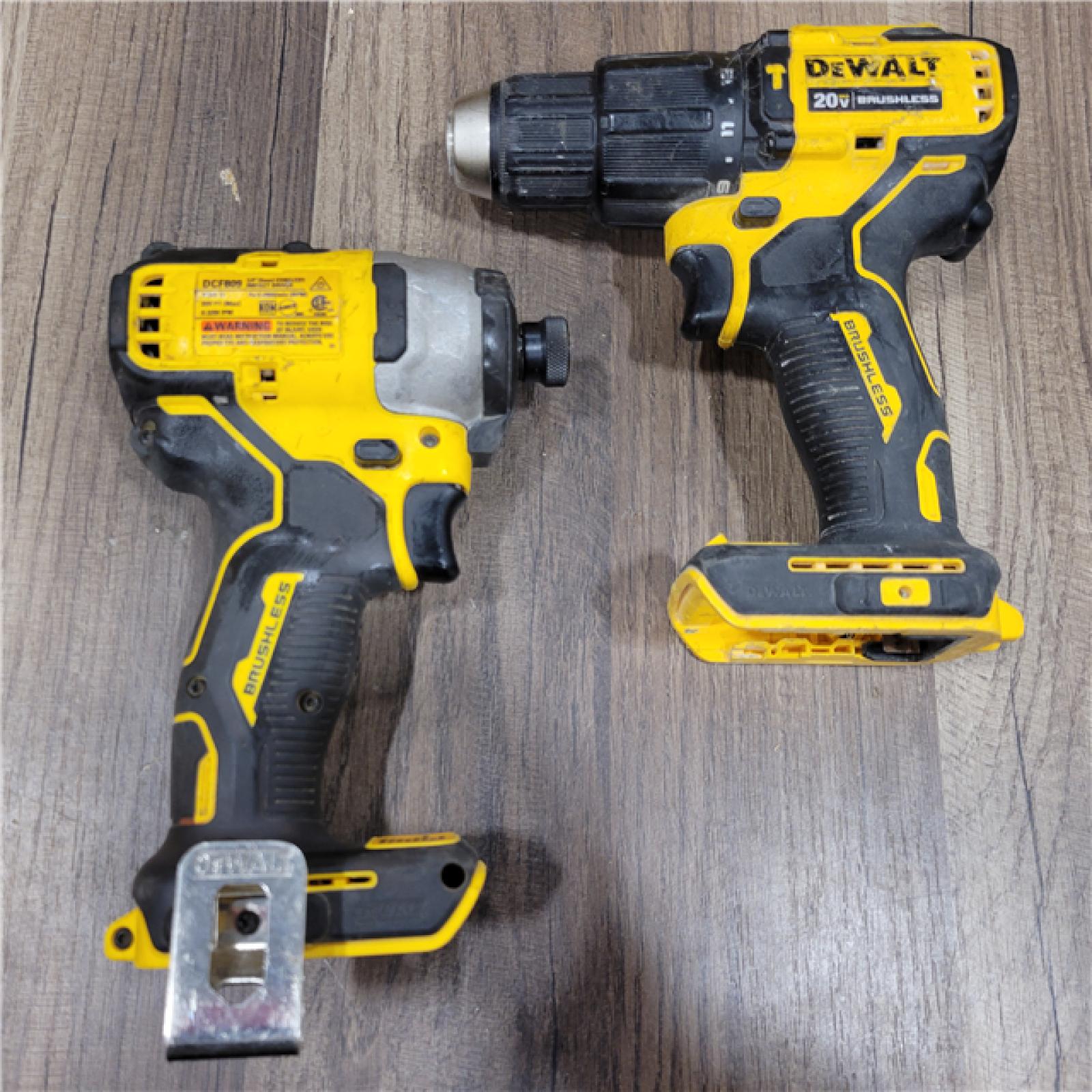 AS-IS DEWALT ATOMIC 20-Volt MAX Lithium-Ion Cordless Combo Kit (2-Tool) with (2) 2.0Ah Batteries, Charger and Bag