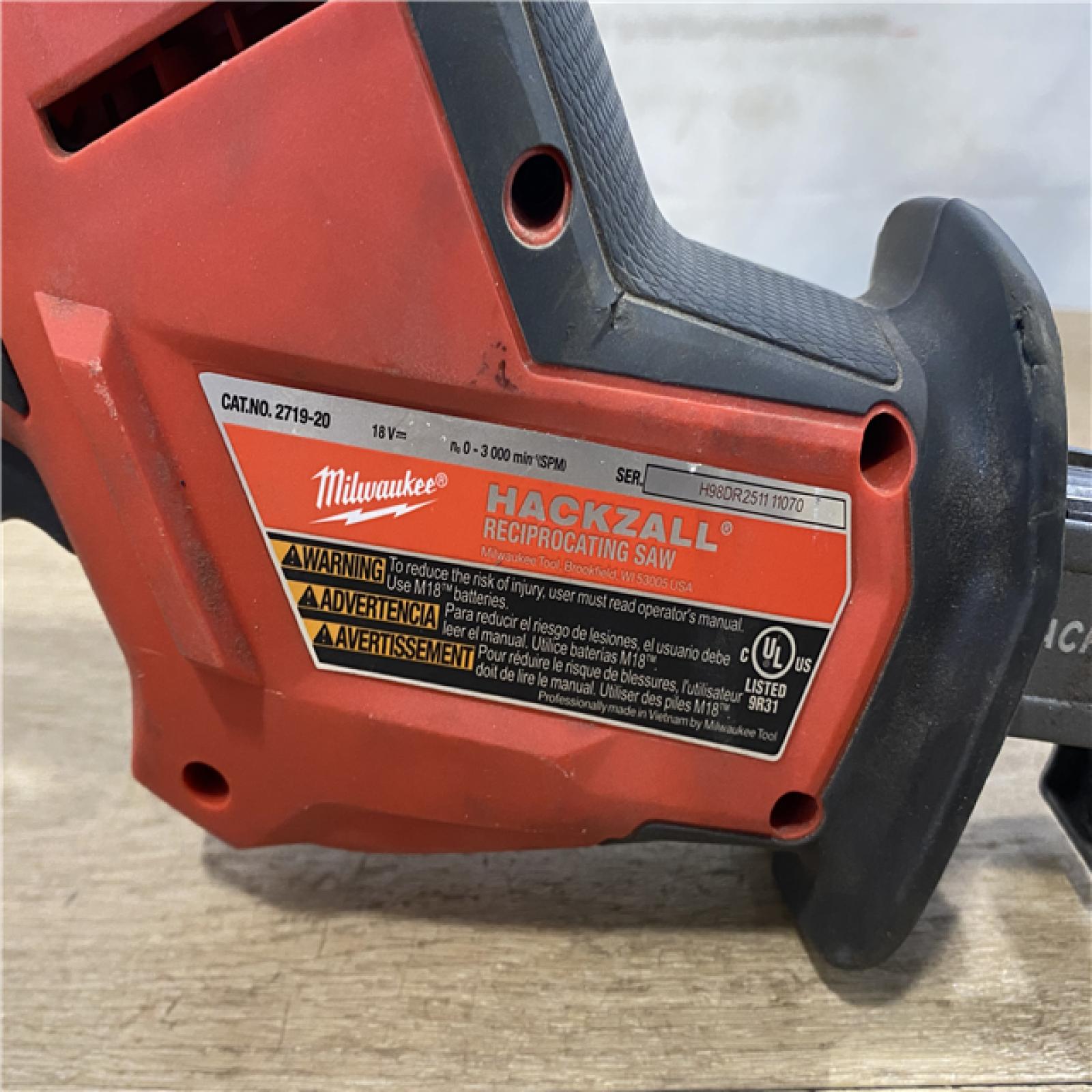 AS-IS Milwaukee FUEL 18V Lithium-Ion Brushless Cordless HACKZALL Reciprocating Saw (Tool-Only)