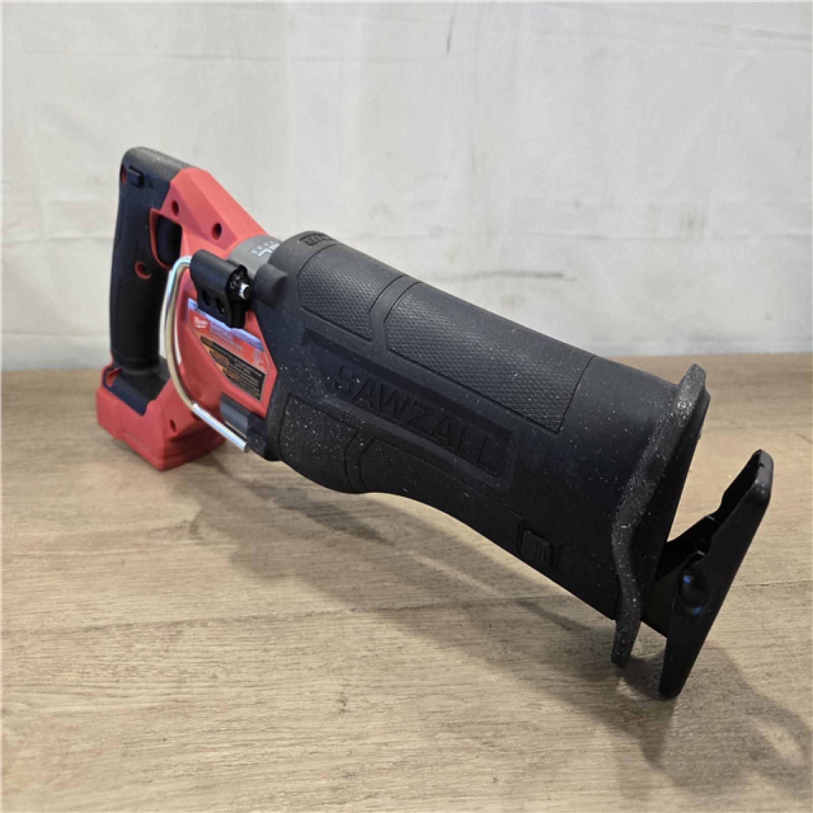 AS-IS Milwaukee M18 FUEL 18V Cordless 5-Tool Combo Kit