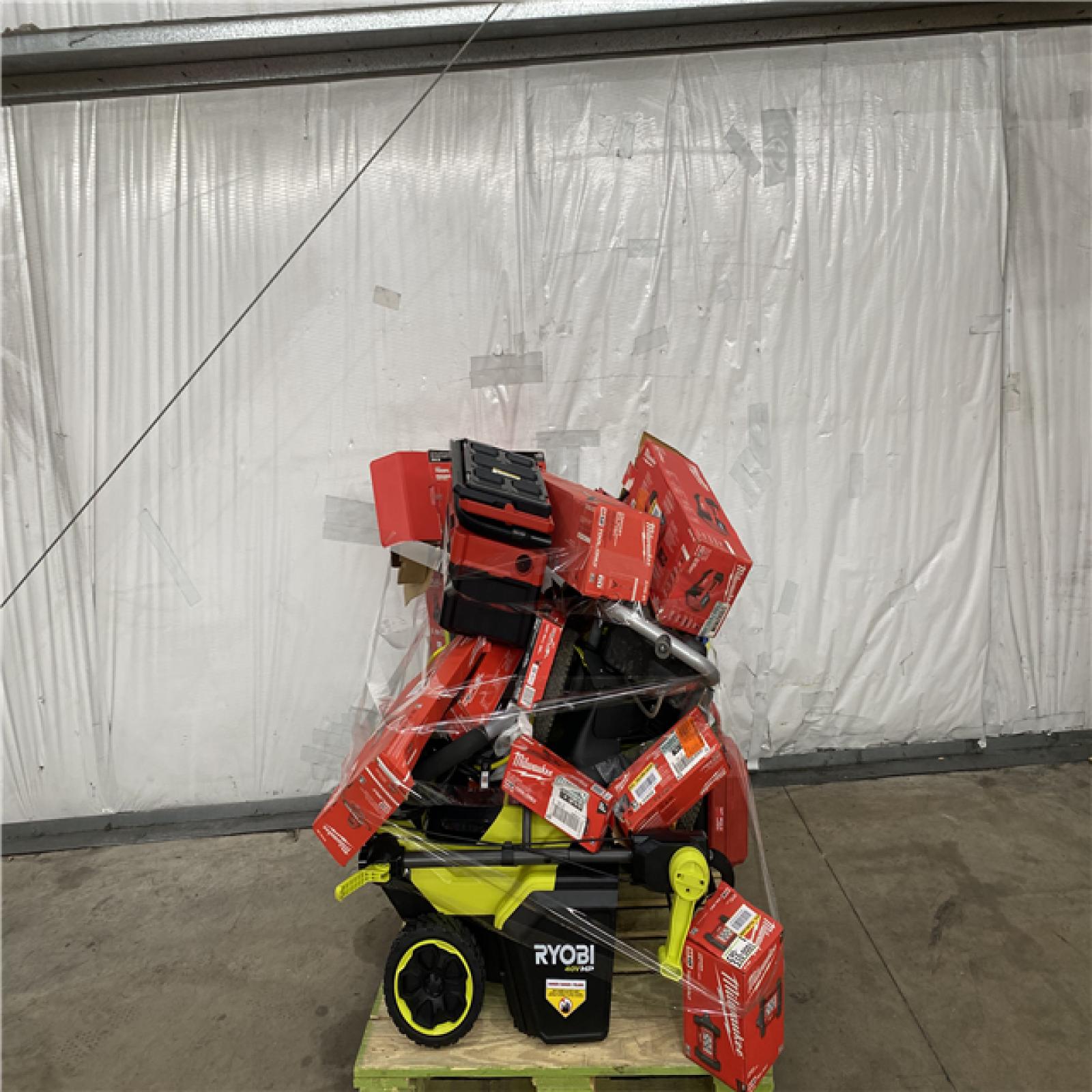 Houston Location AS IS - Tool Pallet