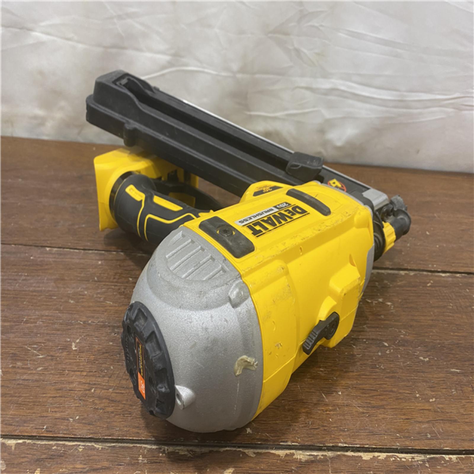 AS-IS DEWALT DCN692B 20V MAX Brushless Li-Ion Framing Nailer (Bare Tool) New
