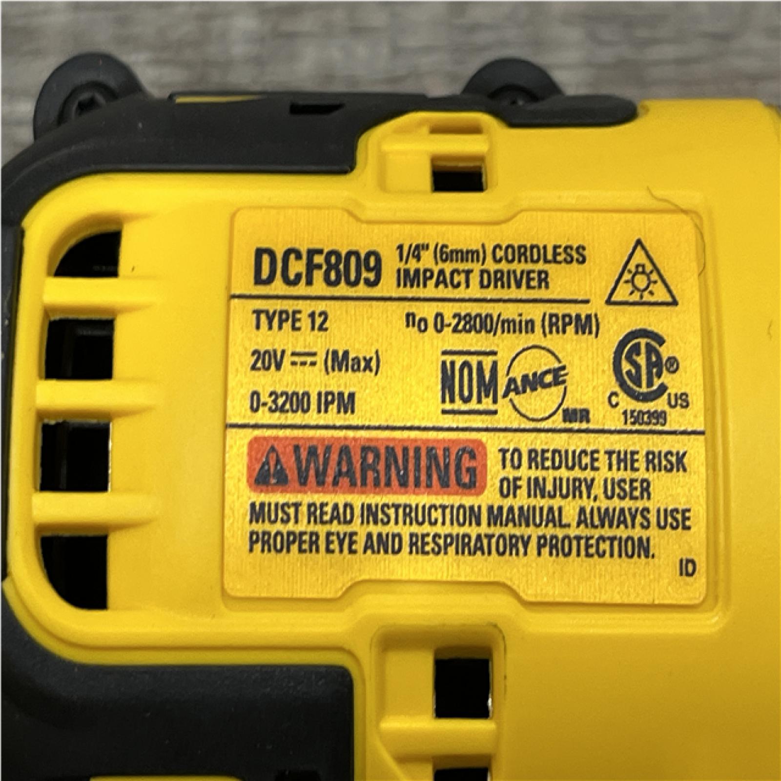 AS-IS DEWALT ATOMIC 20-Volt MAX Lithium-Ion Cordless Combo Kit