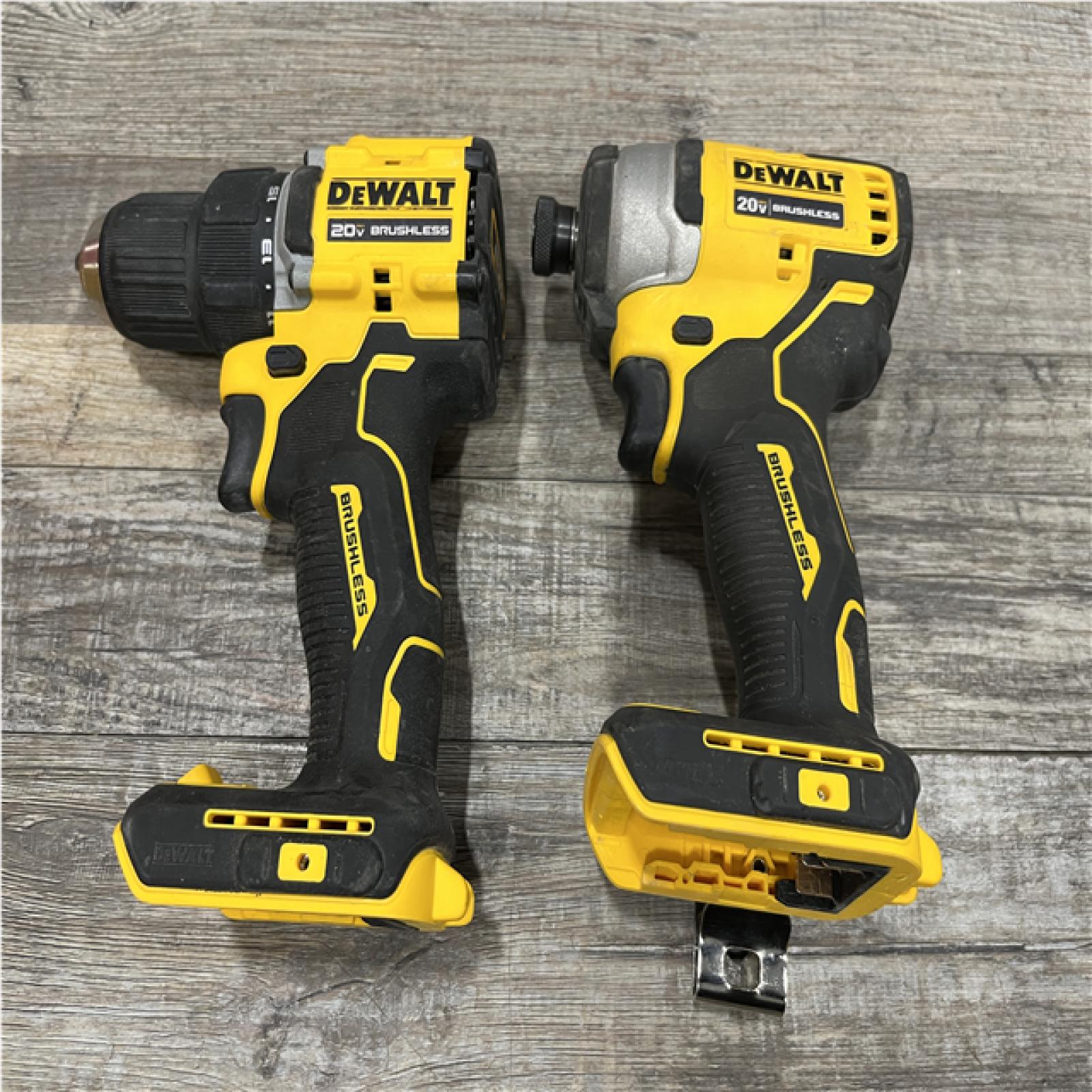 AS-IS DEWALT ATOMIC 20-Volt MAX Lithium-Ion Cordless Combo Kit