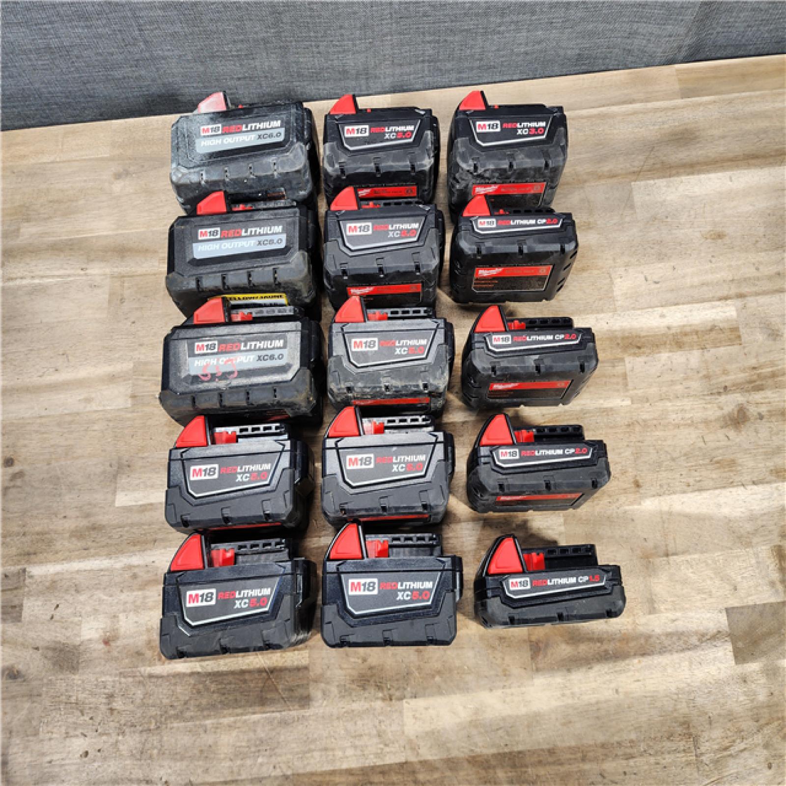 HOUSTON LOCATION - AS-IS MILWAUKEE BATTERY PACK QTY - 15