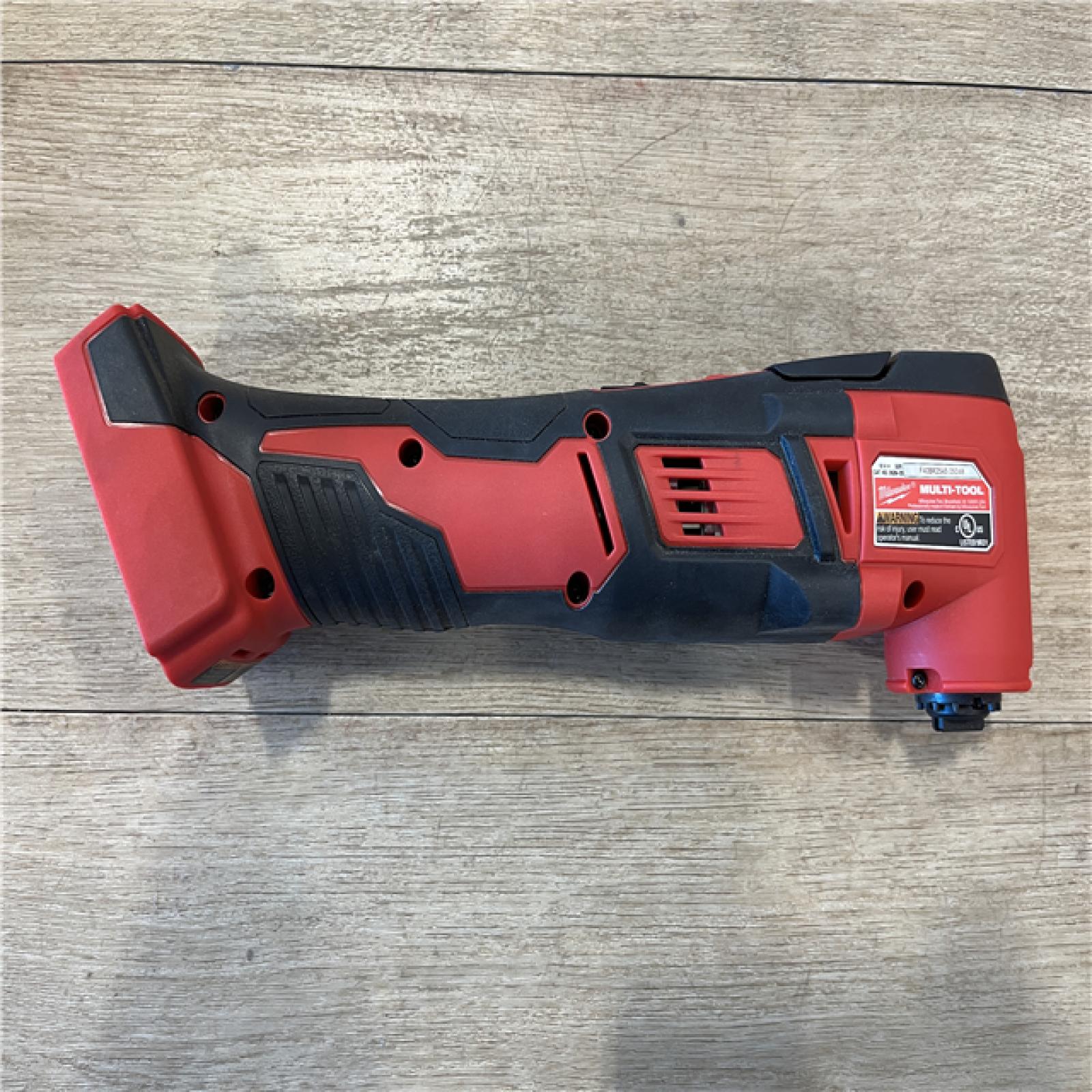 AS-IS Milwaukee 18V Lithium-Ion Cordless Oscillating Multi-Tool (Tool-Only)