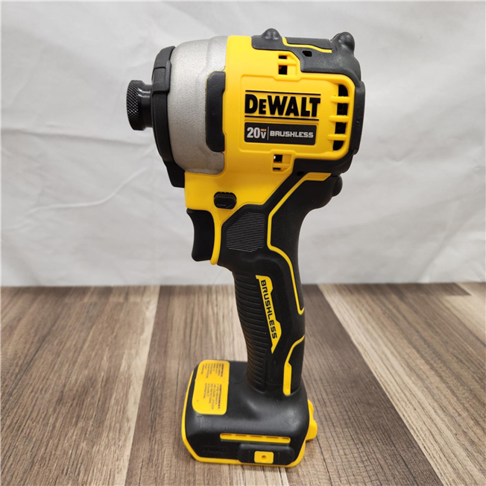 LIKE NEW! - DEWALT Shell 20v Max Xr Impact Driver
