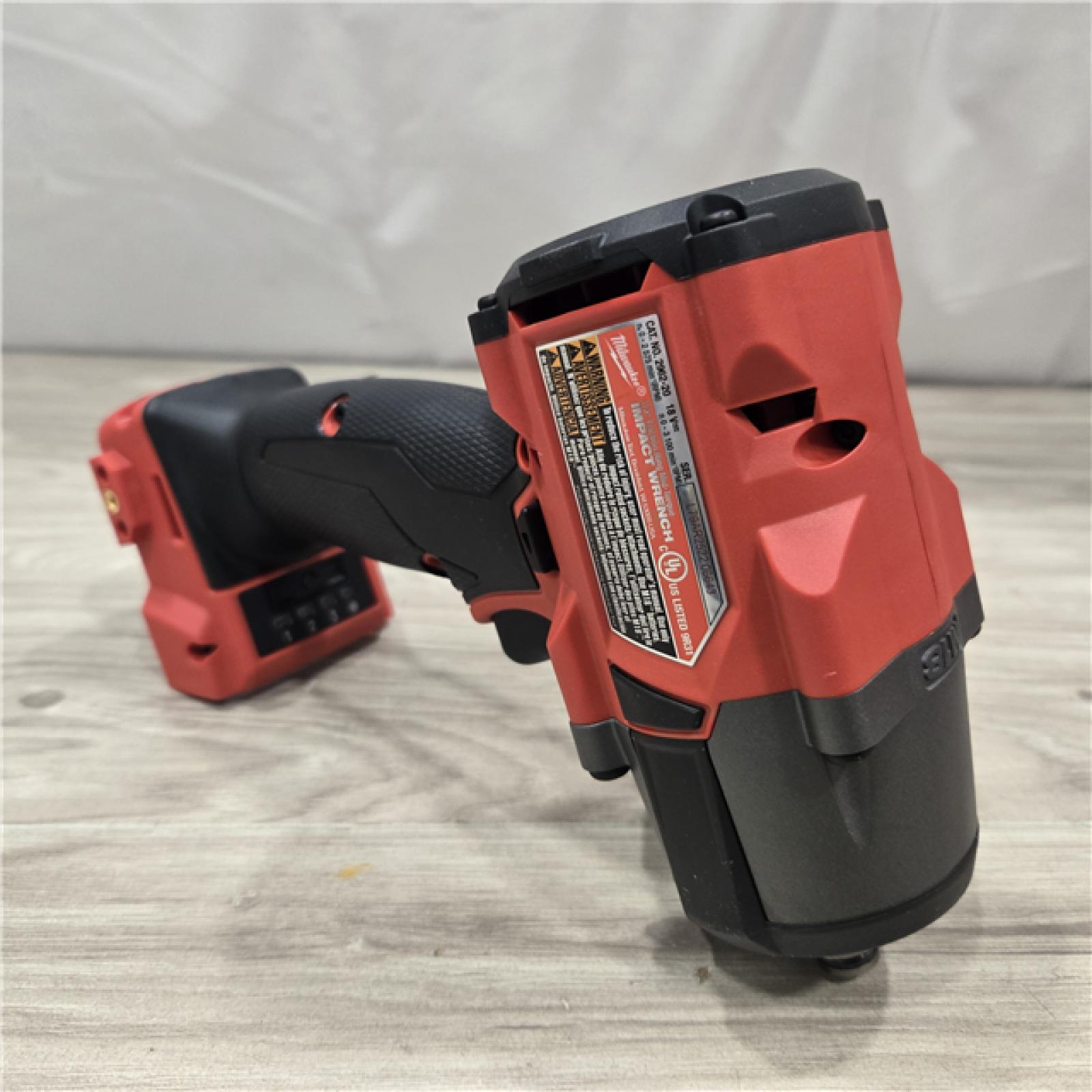 AS-IS M18 FUEL 18V Cordless Mid Torque 1/2 in. Impact Wrench & M12 FUEL 3/8 in. Ratchet Kit
