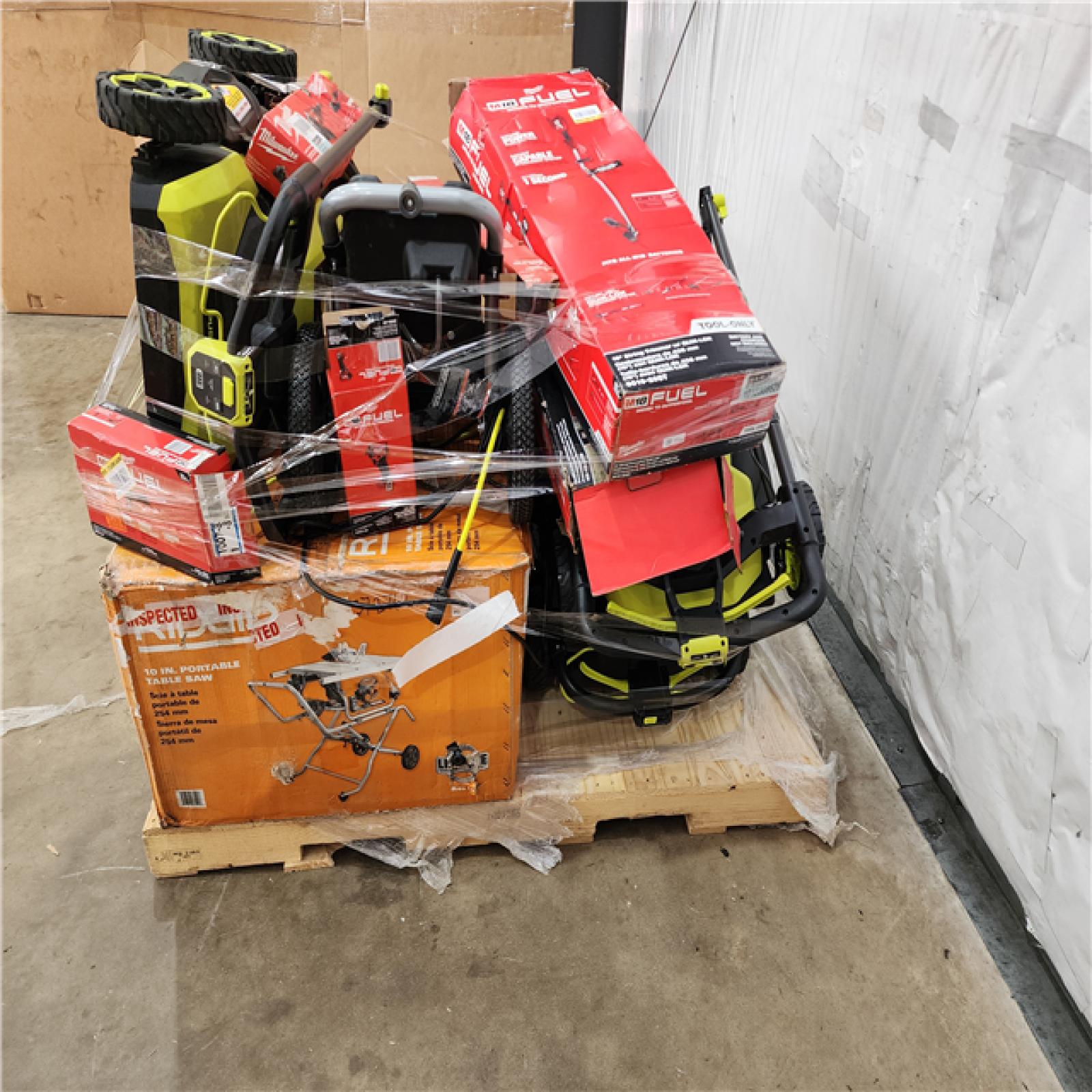HOUSTON LOCATION - AS-IS TOOL PALLET