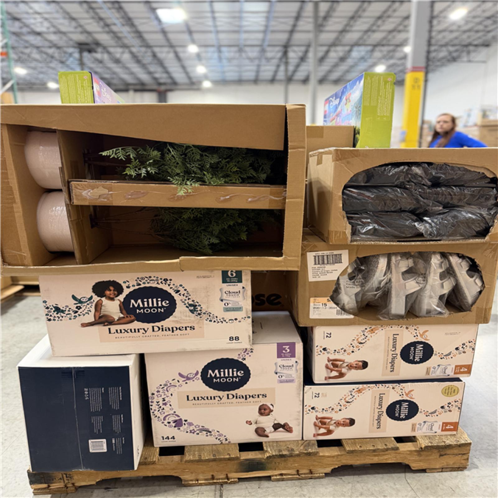 DALLAS LOCATION- NEW! MIXED BULLSEYE PALLET