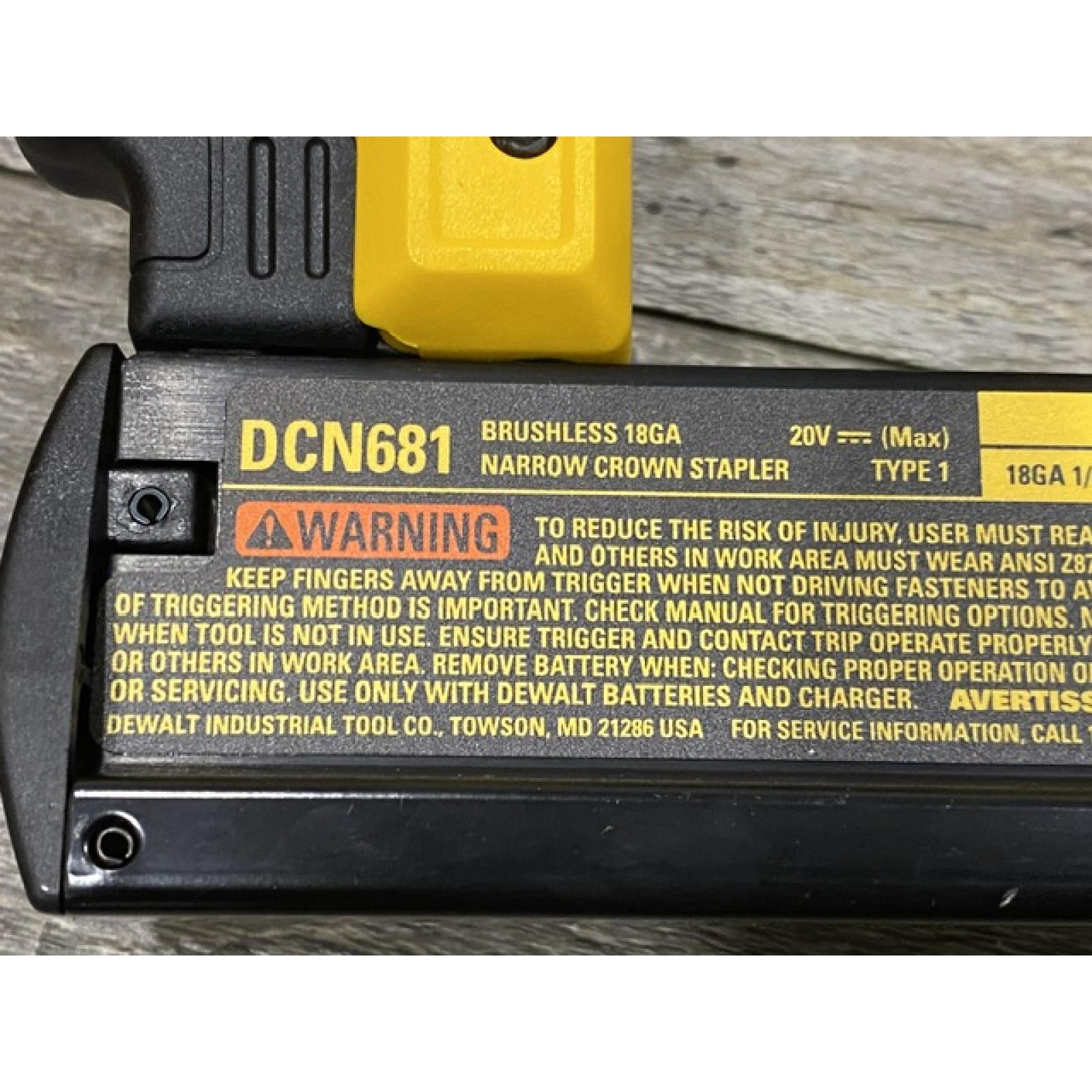 AS-IS DEWALT 20V MAX XR Lithium-Ion Cordless 18-Gauge Narrow Crown Stapler Kit