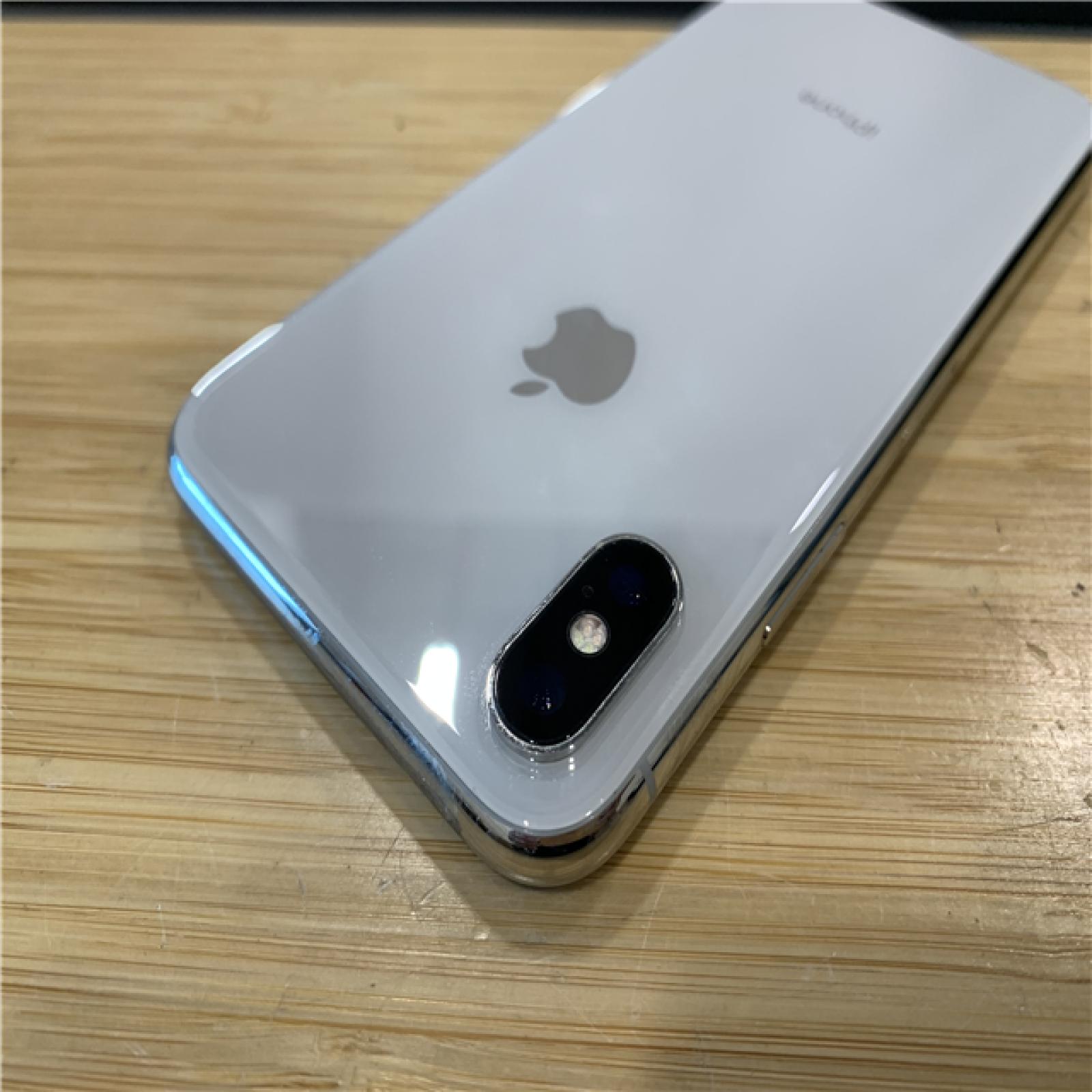 AS-IS iPhone XR 64GB - White